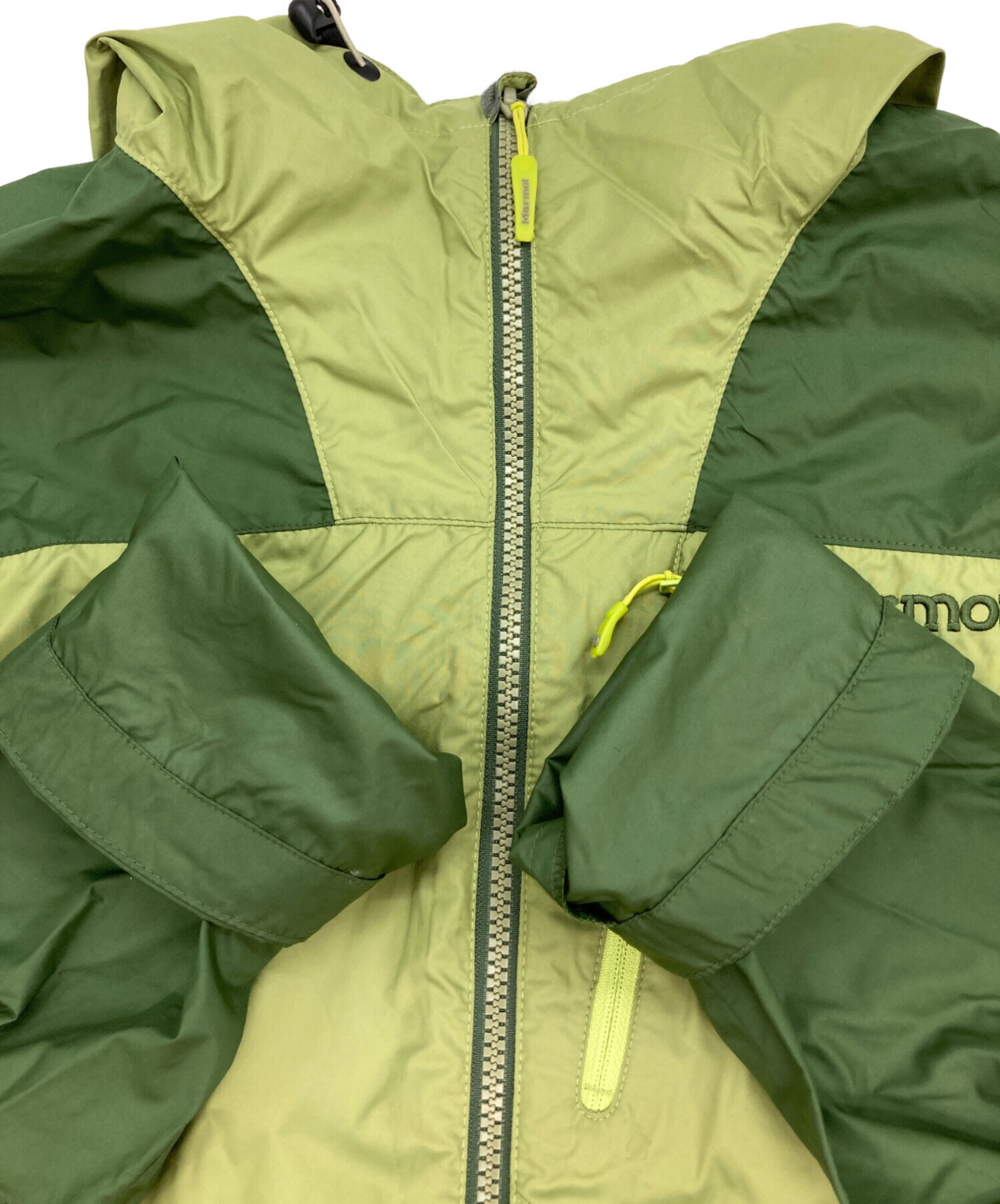 中古・古着通販】Marmot (マーモット) マウンテンパーカー グリーン