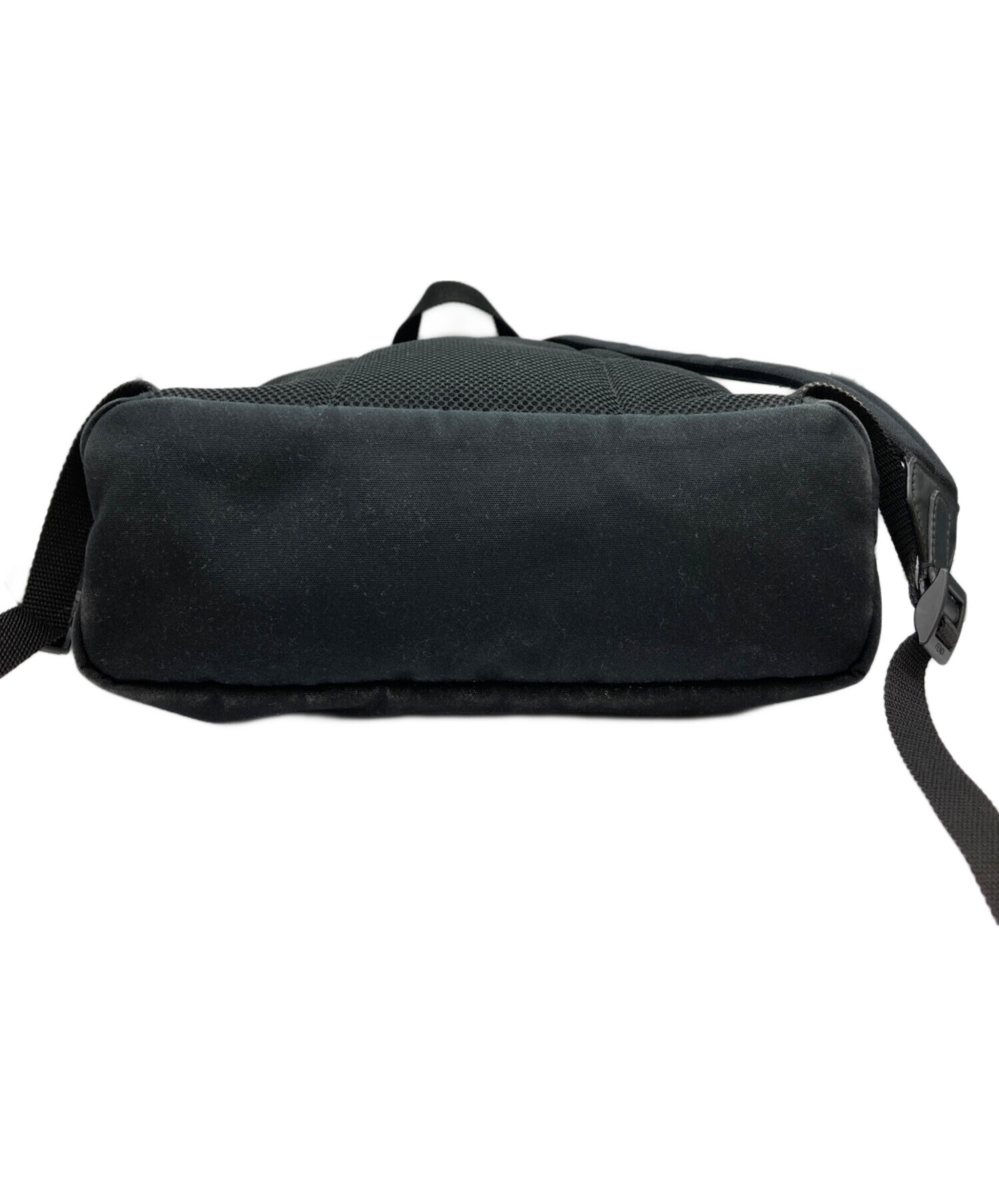 中古・古着通販】FENDI (フェンディ) ロゴキャンバスバックパック