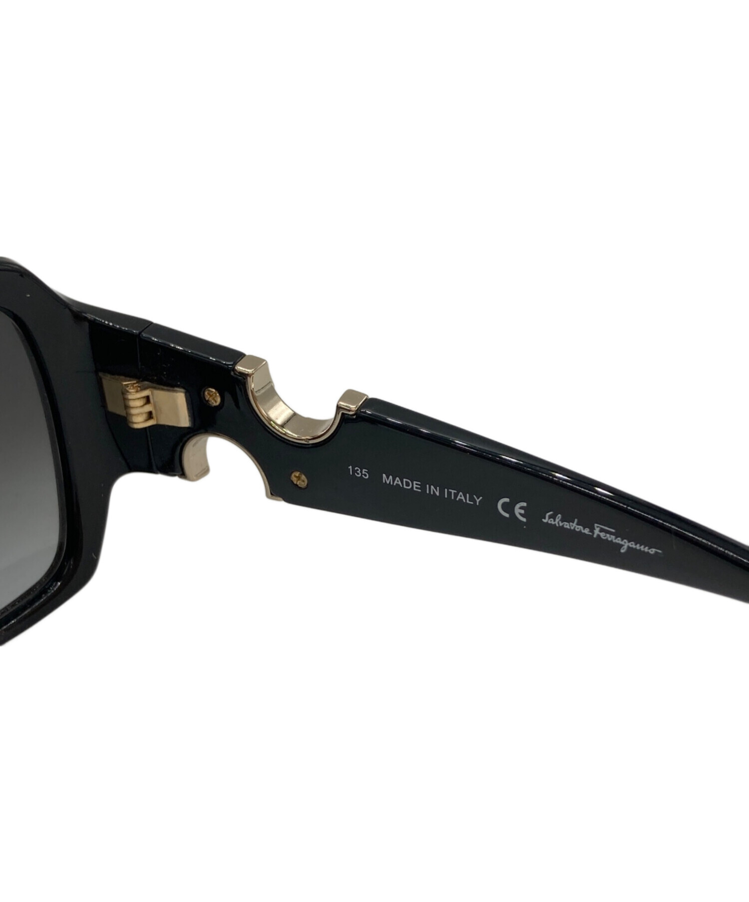 24時間限定値下げ FERRAGAMO ブラウン ブラック サングラス 中古・古着通販】Ferragamo (フェラガモ) ガンチーニモチーフ