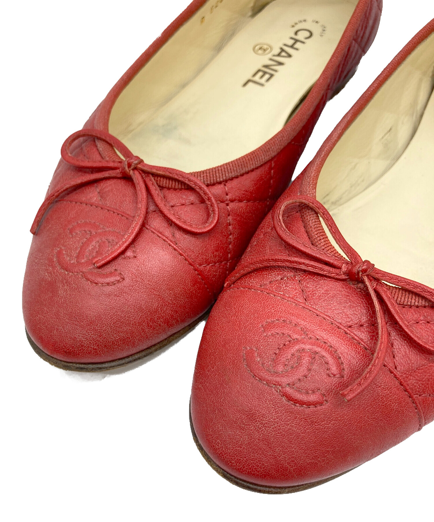 CHANEL フラットシューズ ホワイト/レッド CHANEL フラットシューズ ホワイト/レッド 中古・古着通販】CHANEL