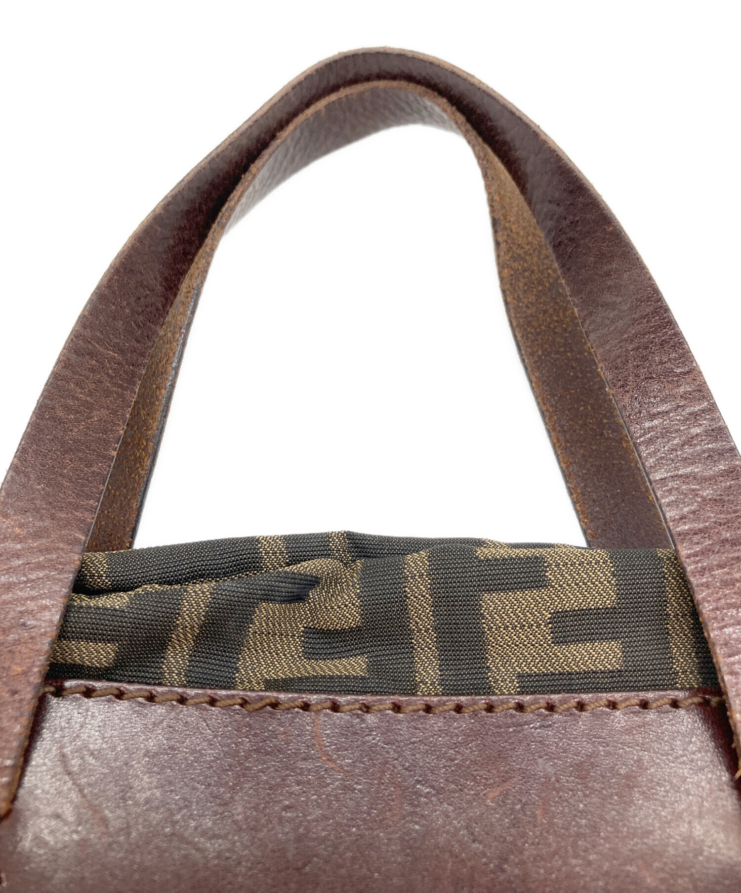 #1272 FENDI イタリア製 ズッカ柄 ハンドバッグ ブラウン 古着 中古・古着通販】FENDI (フェンディ) ズッカ柄ハンドバッグ ベージュ