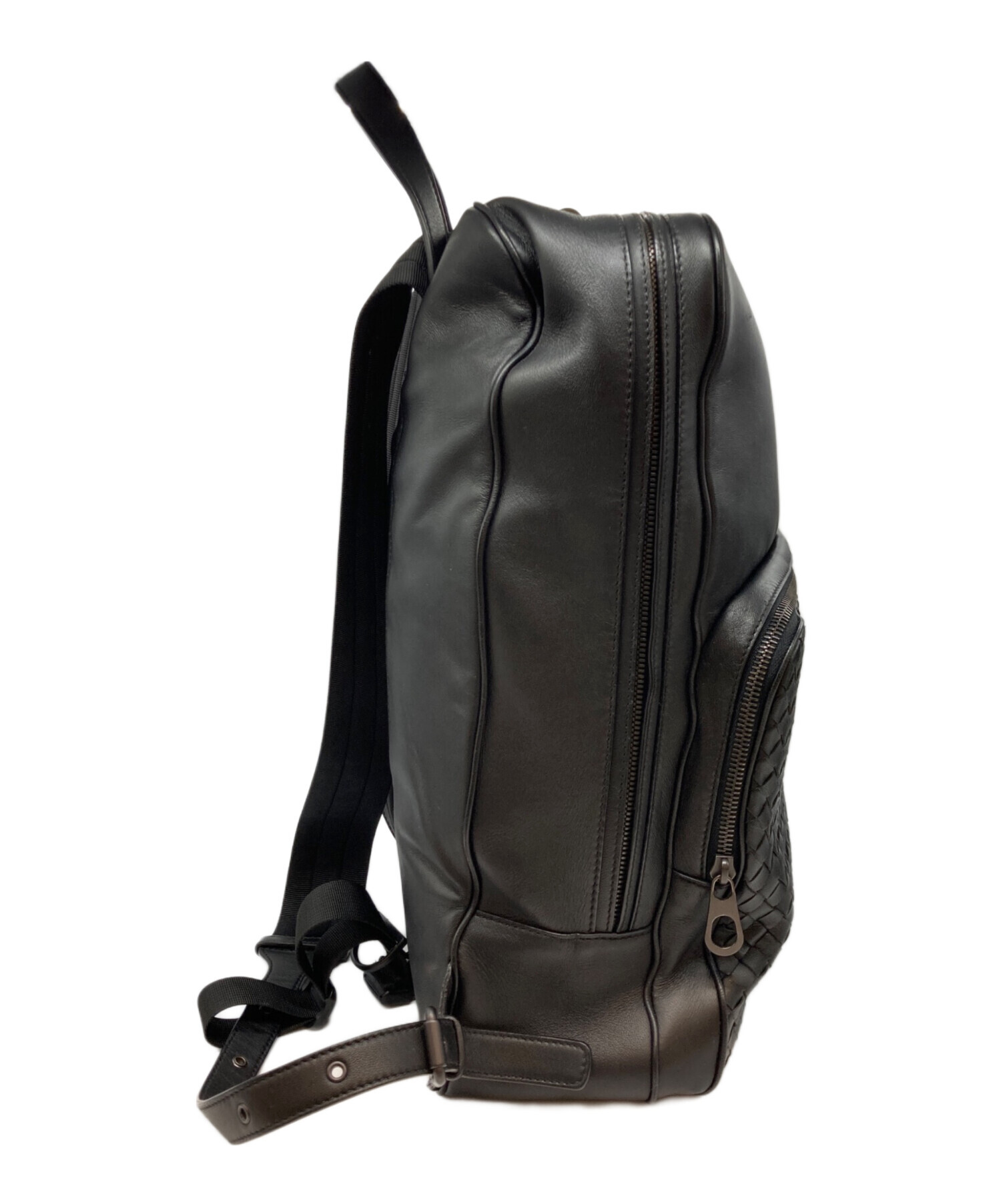 未使用　ボッテガヴェネタ　リュック　イントレチャート　レザー　ブラック BOTTEGA VENETA - レア美品ボッテガヴェネタイントレチャート