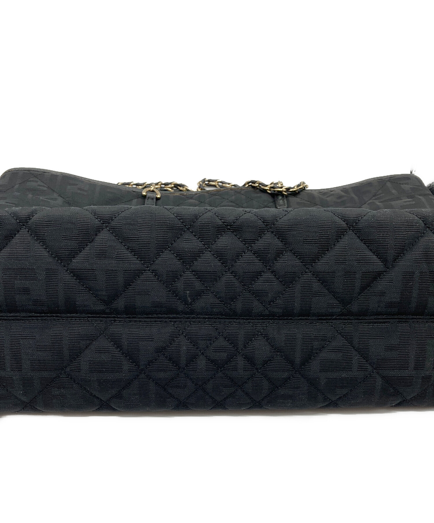 中古・古着通販】FENDI (フェンディ) ズッカ柄キルティングチェーン