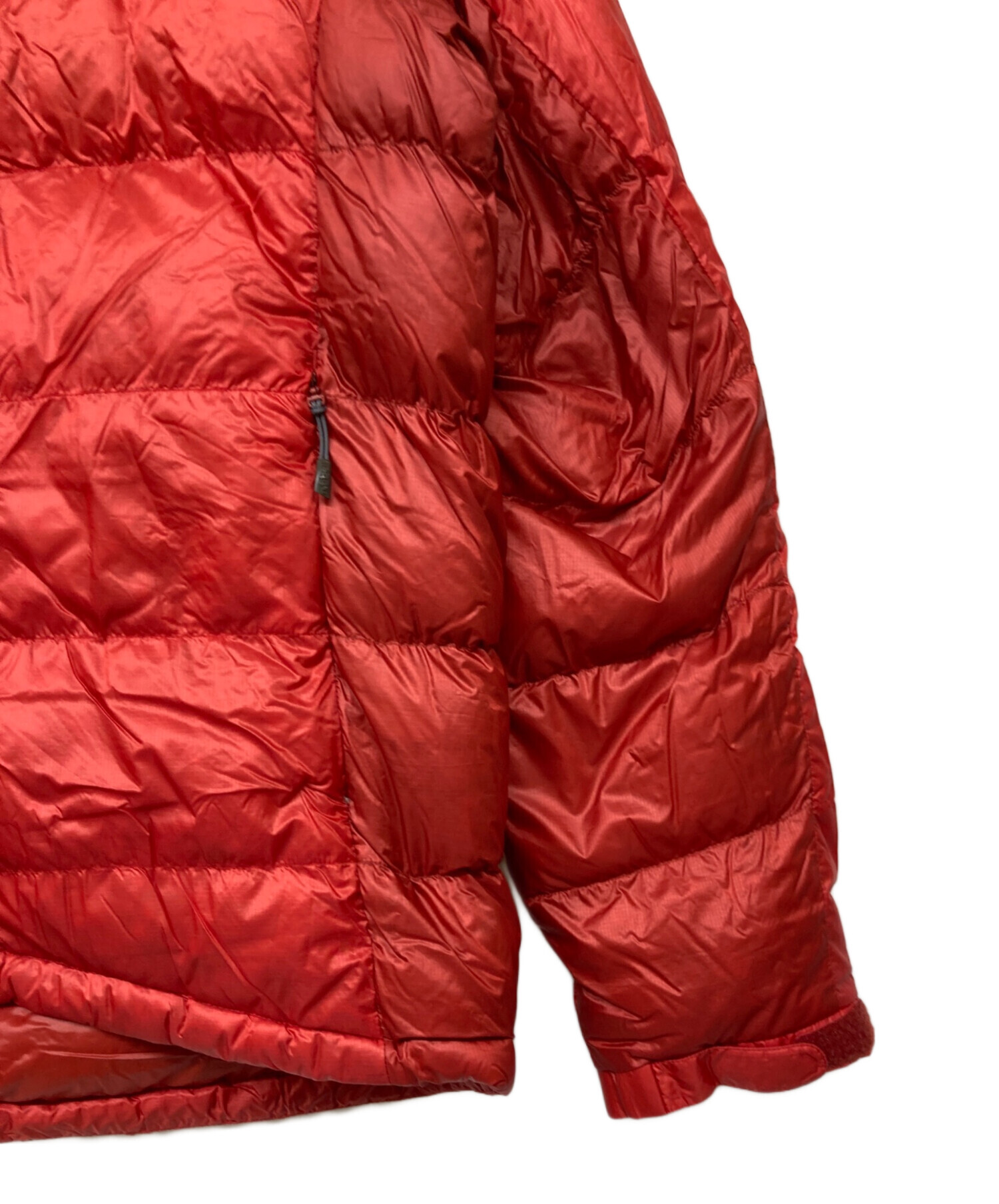 モンベル アルパインダウンパーカ M レッド 完売品 ドローコード付 メンズ 中古・古着通販】mont-bell (モンベル) アルパインダウンパーカー