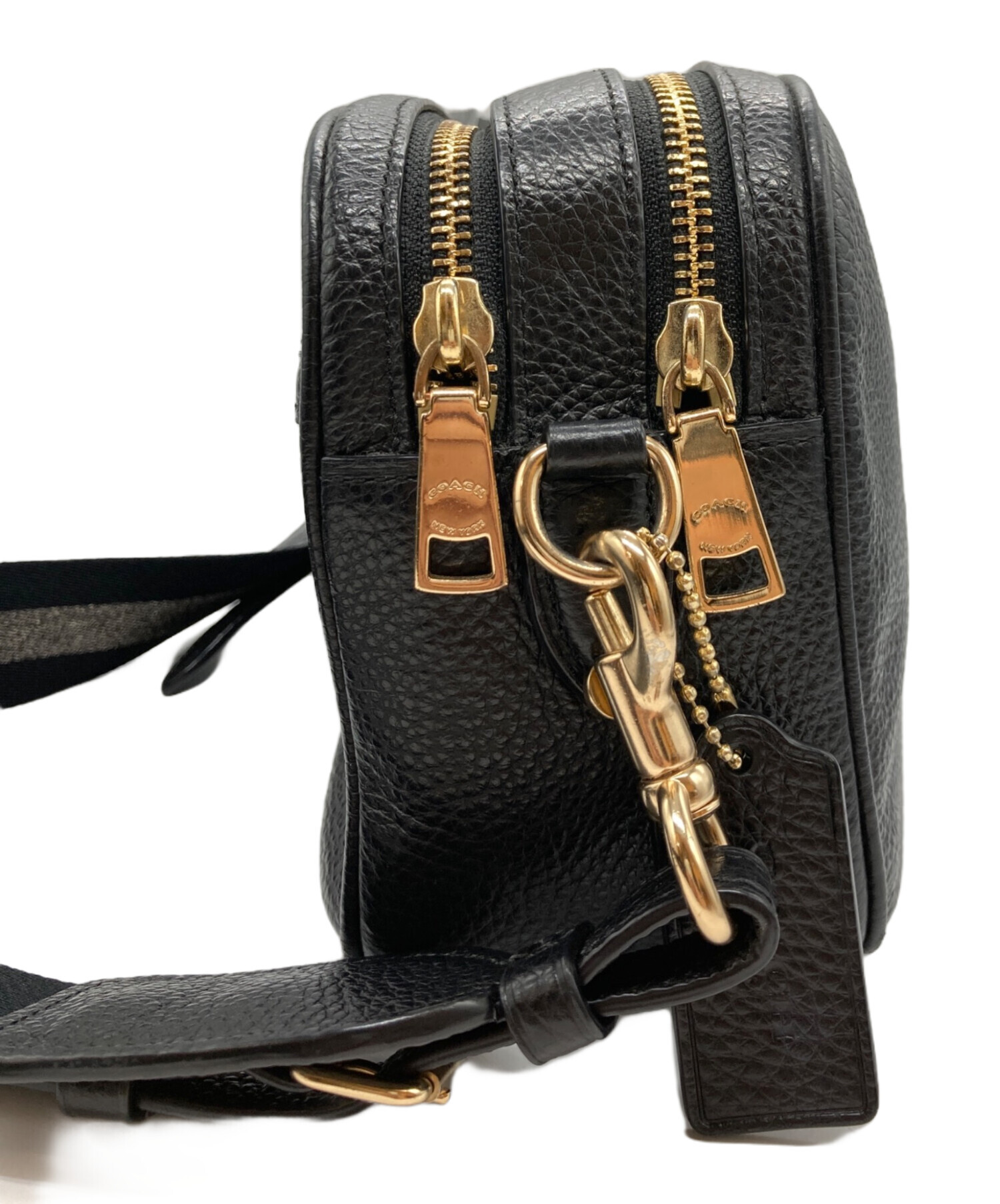 中古・古着通販】COACH (コーチ) エンボスロゴショルダーバッグ