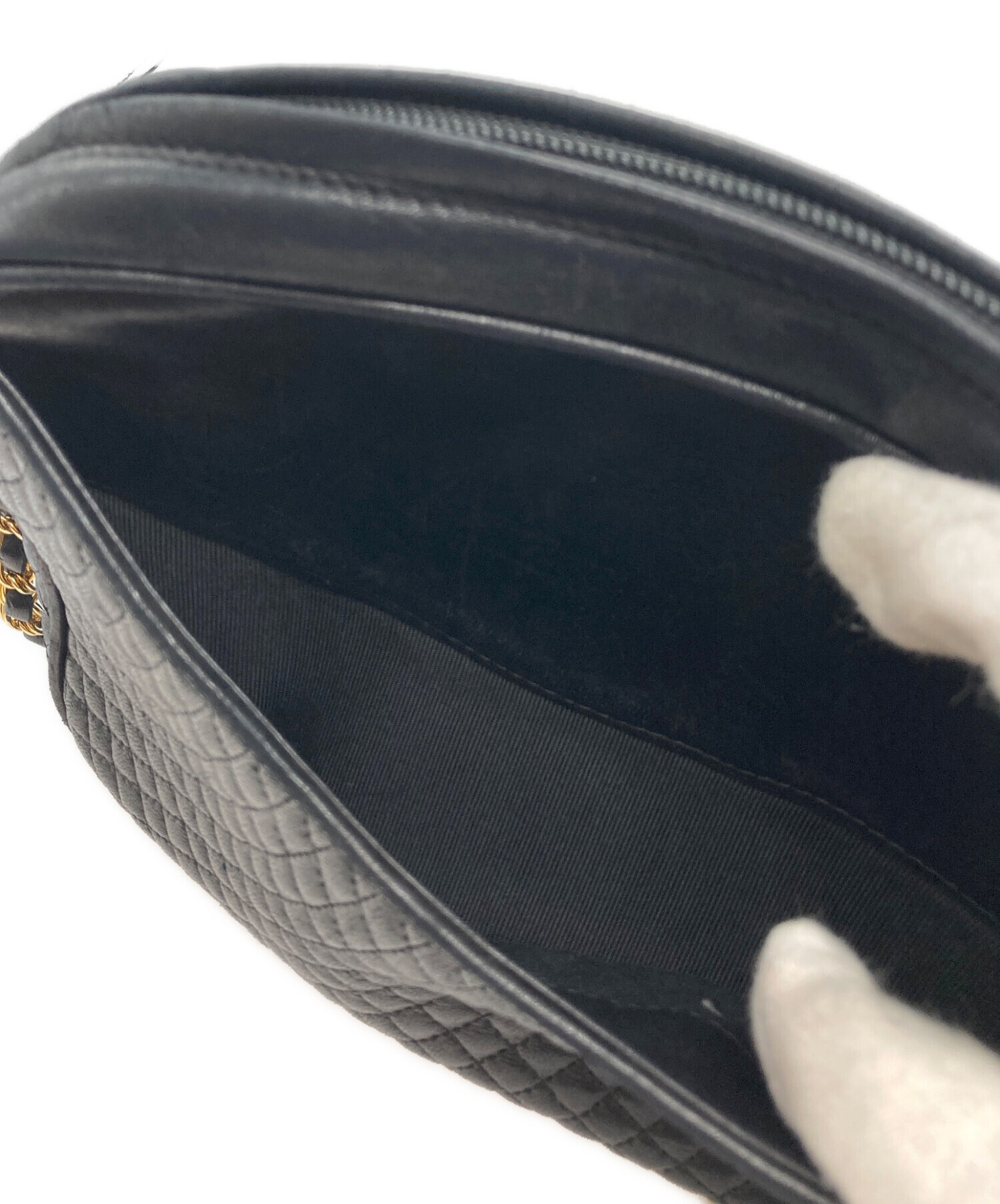 BALLYバリー　チェーンショルダーバッグ　ライオン 中古・古着通販】BALLY (バリー) チェーンレザーショルダーバッグ
