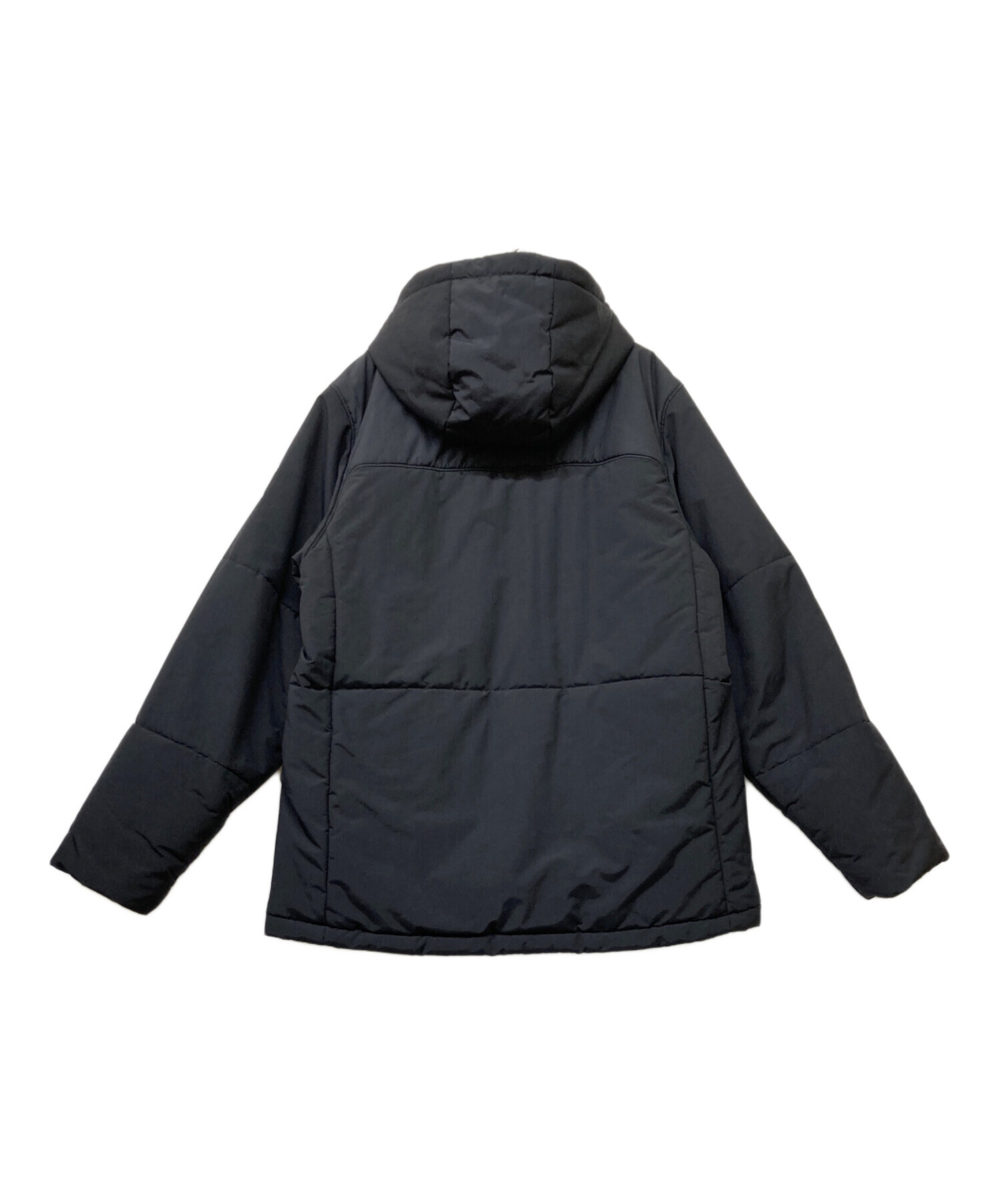 新品未使用アンダーアーマー 中綿ジャケット140 中古・古着通販UNDER 古着（未使用品）　UNDER ARMOUR　Мサイズ　２枚組　　　H61810