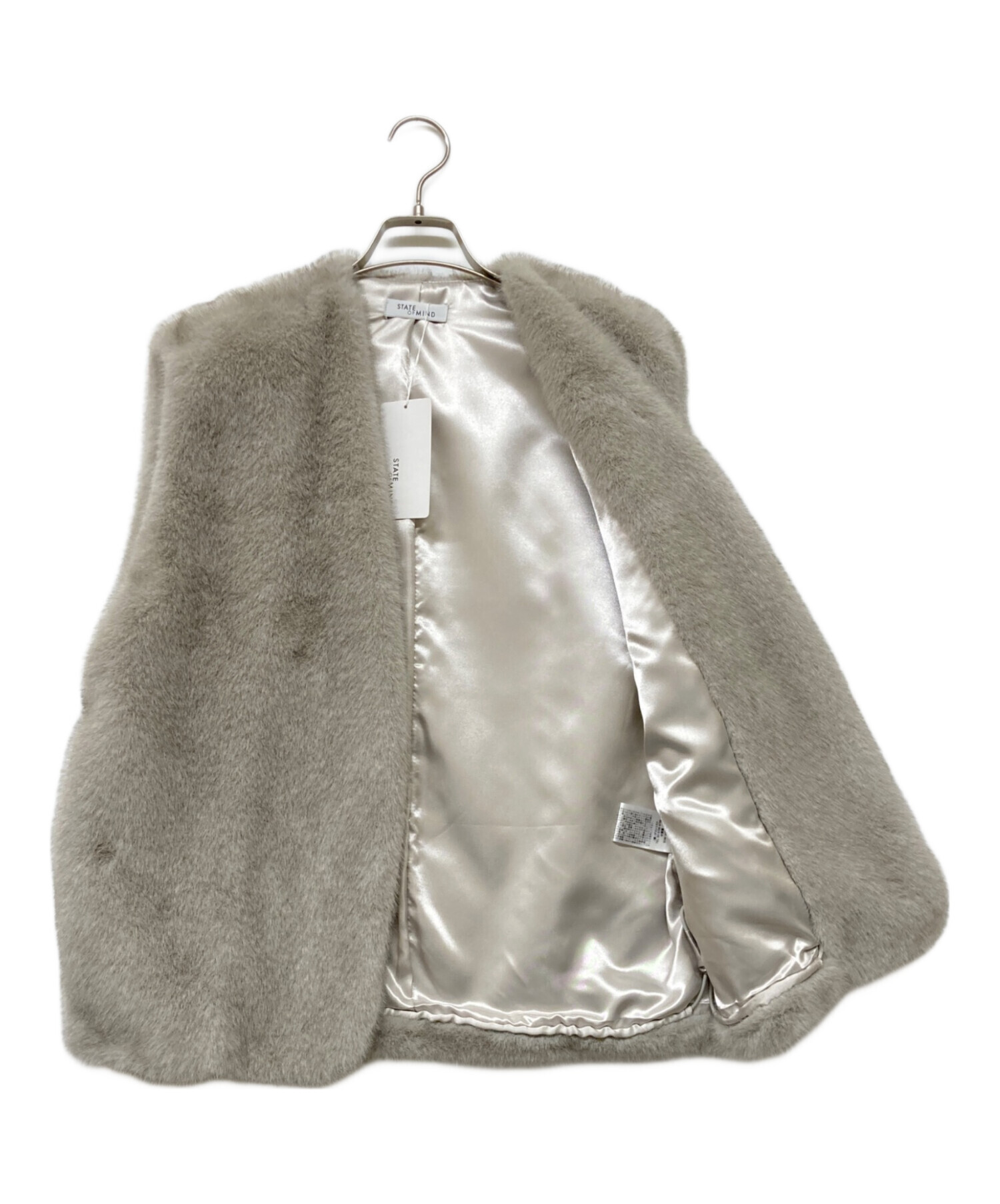 【新品】STATE OF MINDフード付きグレーファー風ベストコート 新品】STATE OF MINDフード付きグレーファー風ベストコート STATE OF