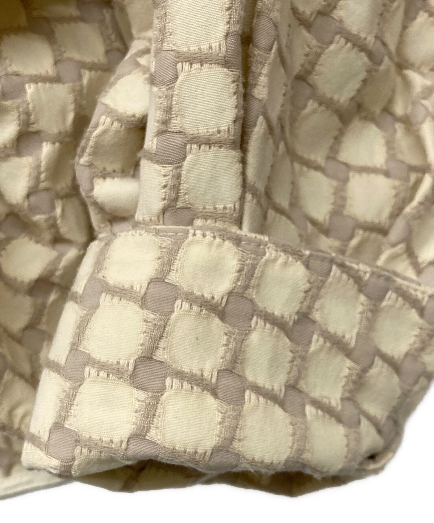 中古・古着通販】TODAYFUL (トゥデイフル) Openshoulder Jacquard 中古・古着通販】TODAYFUL (トゥデイフル) Openshoulder Jacquard