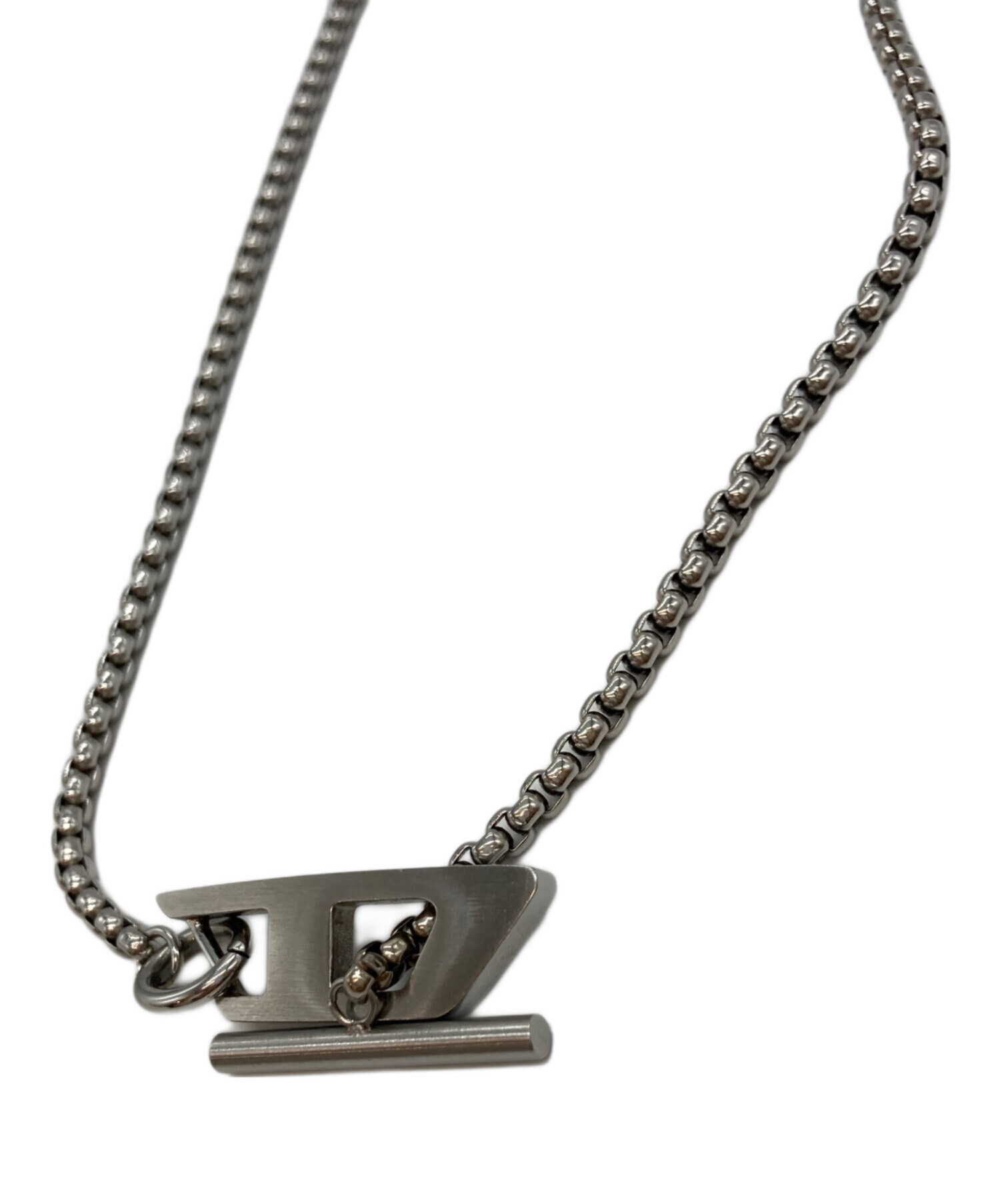 【値下げ中!】DIESEL ロゴネックレス シルバー 中古・古着通販】DIESEL (ディーゼル) ロゴプレートネックレス