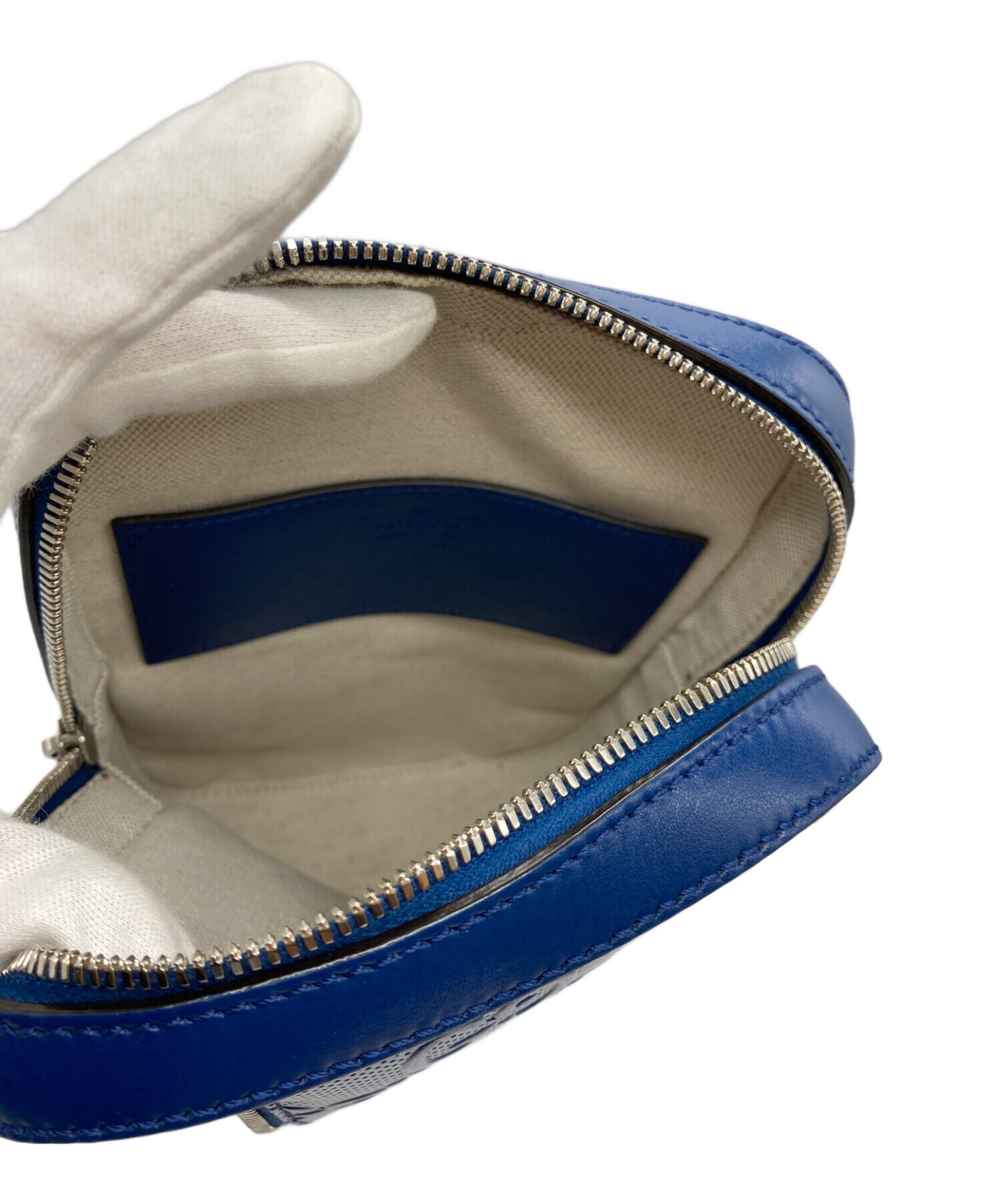 中古・古着通販】GUCCI (グッチ) GGエンボス クロスボディ ブルー