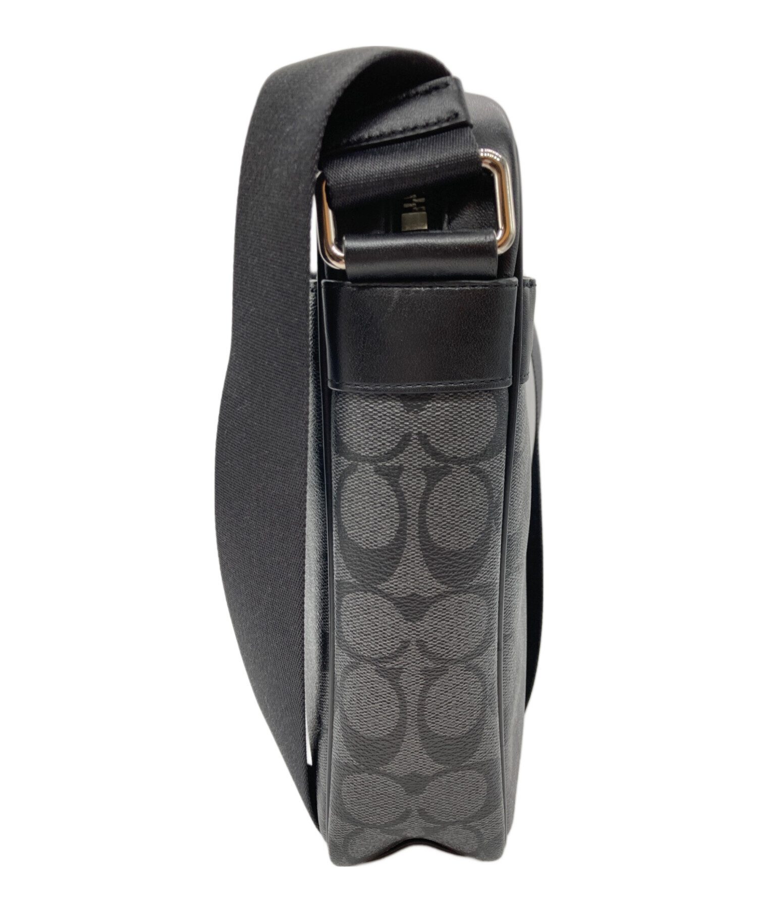 中古・古着通販】COACH (コーチ) シグネチャーPVC レザークロスボディ