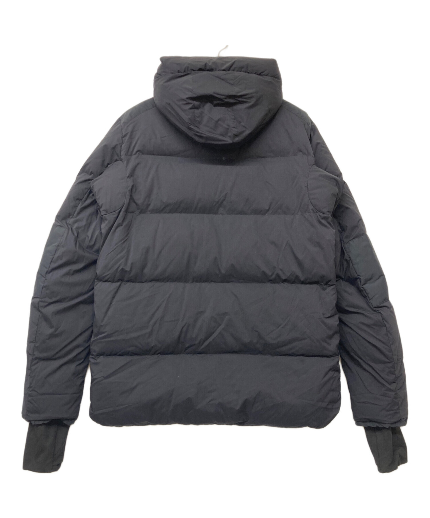 カナダグース CANADA GOOSE Armstrong Hoody ブラック 中古・古着通販