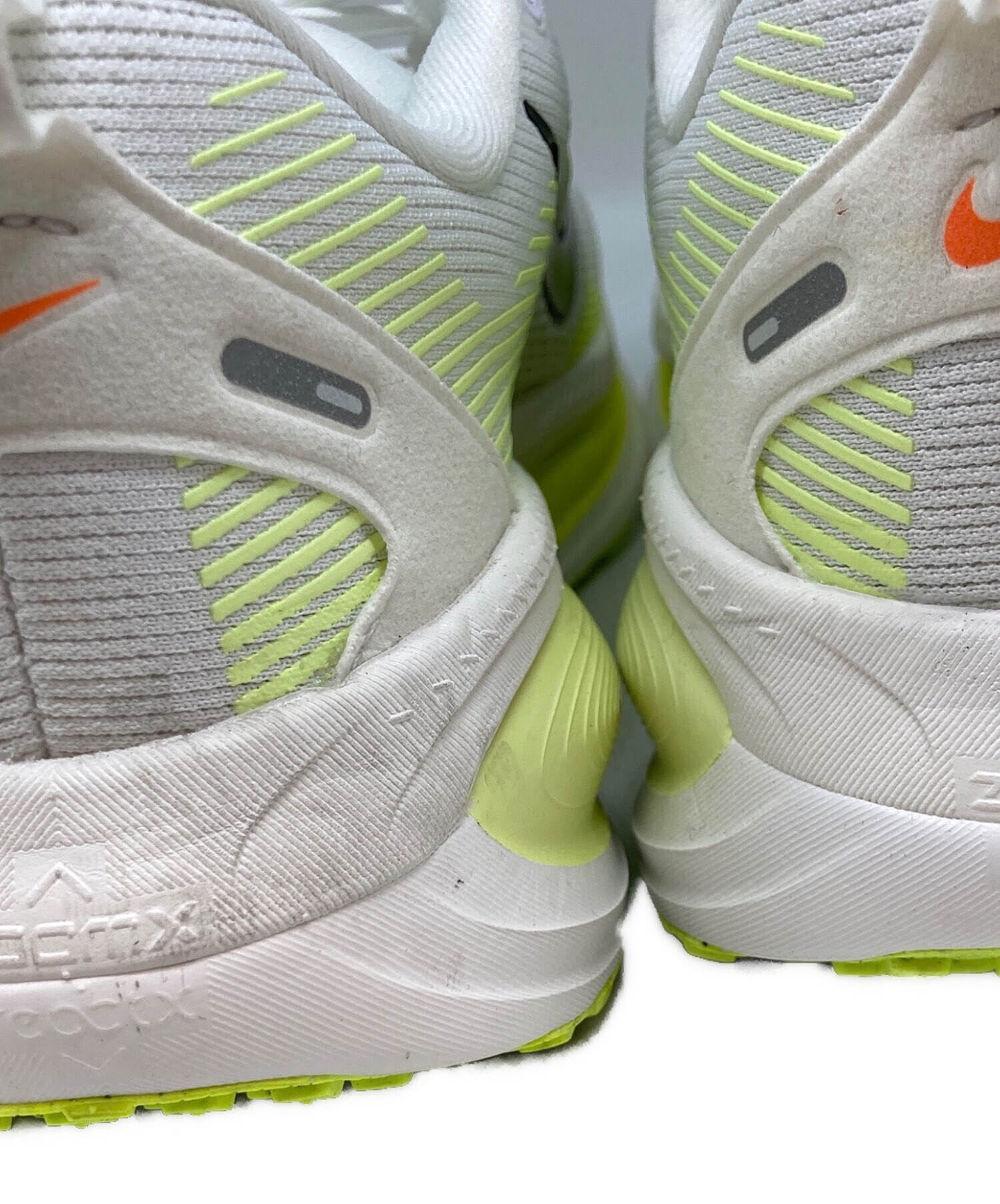 中古・古着通販】NIKE (ナイキ) ボメロ 18 ジュニア ロード ランニング