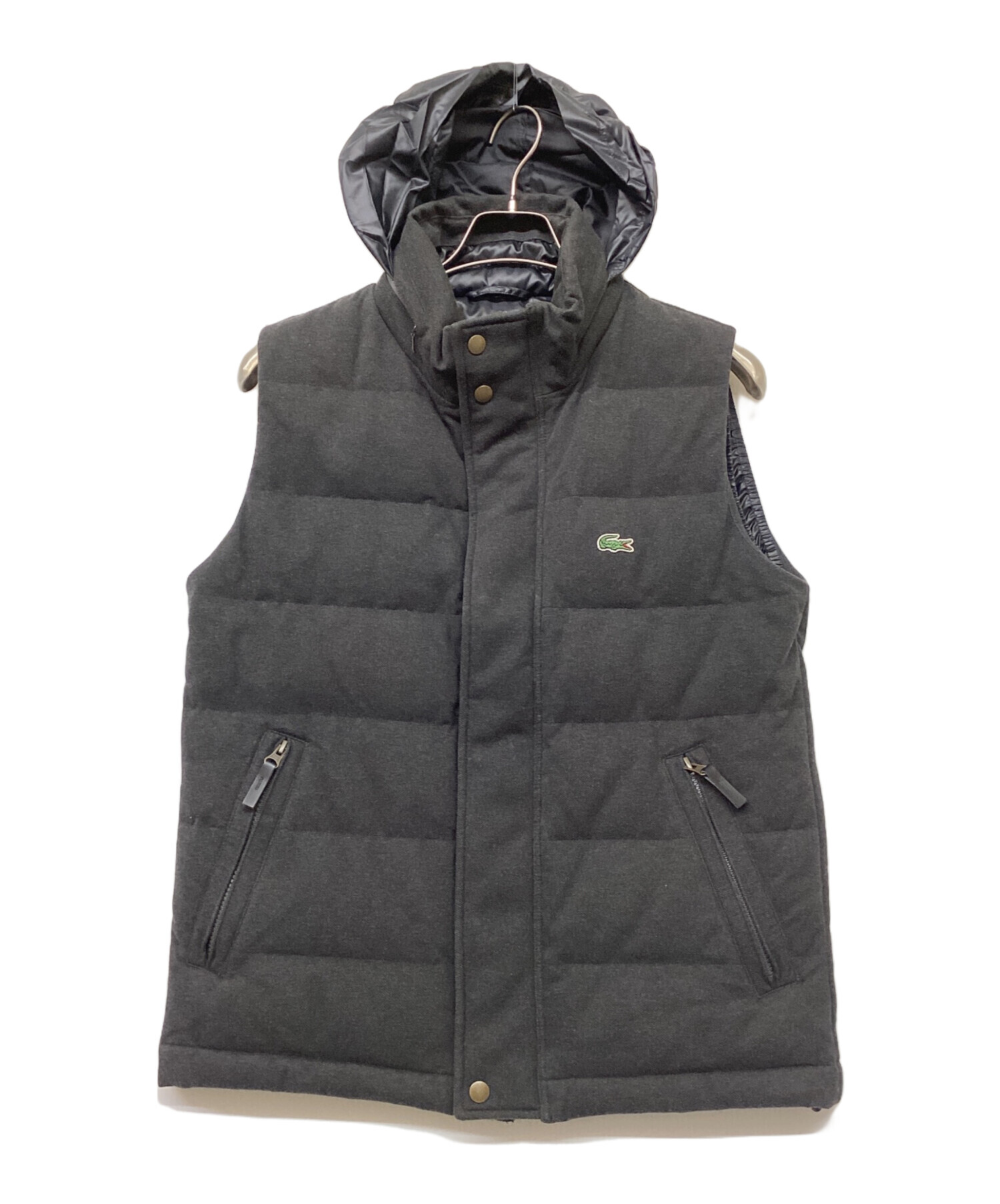 Lacoste グレー ダウンベスト 中古・古着通販】LACOSTE (ラコステ) コットンピケ ダウンベスト