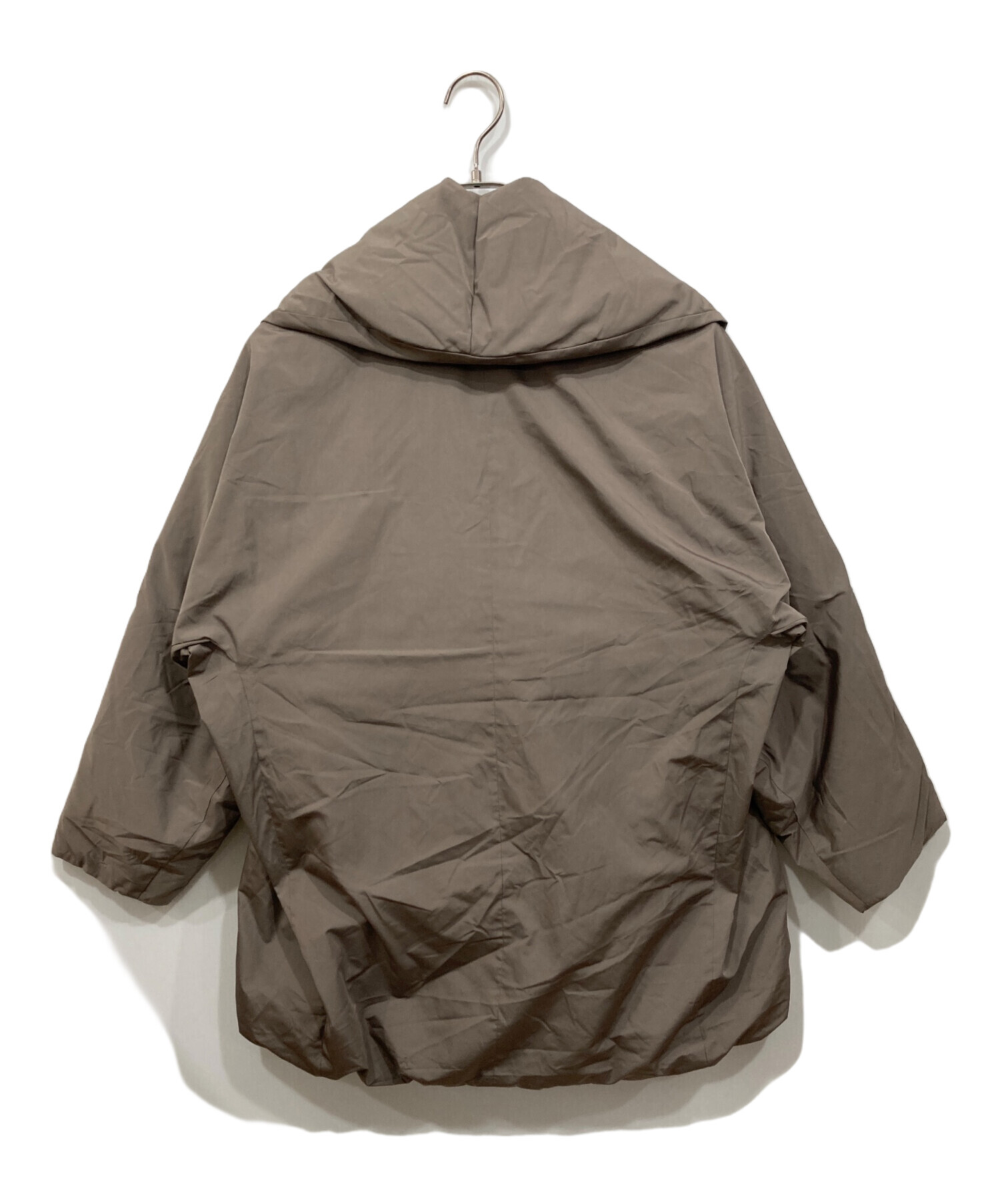 中古・古着通販】ebure (エブール) フォルムダウン コート グレー