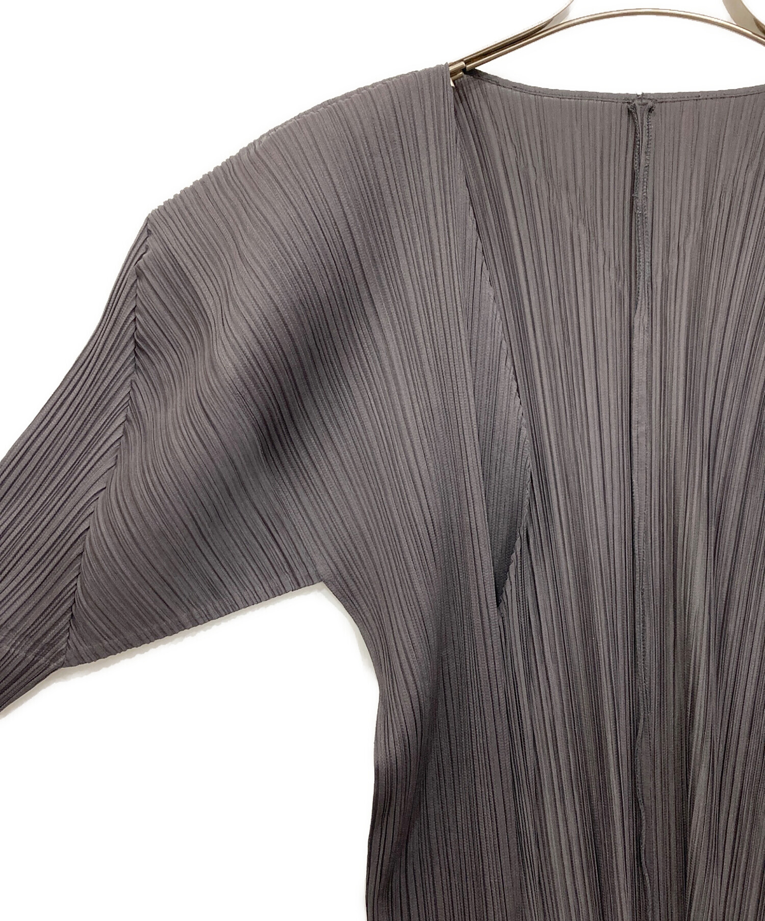中古・古着通販】ISSEY MIYAKE (イッセイミヤケ) プリーツカーディガン