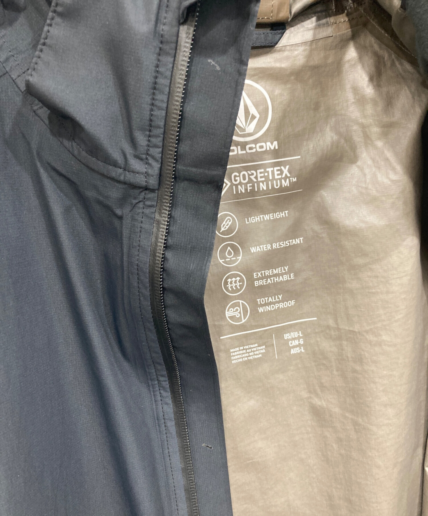 中古・古着通販】VOLCOM (ボルコム) ゴアテックスマウンテンパーカー