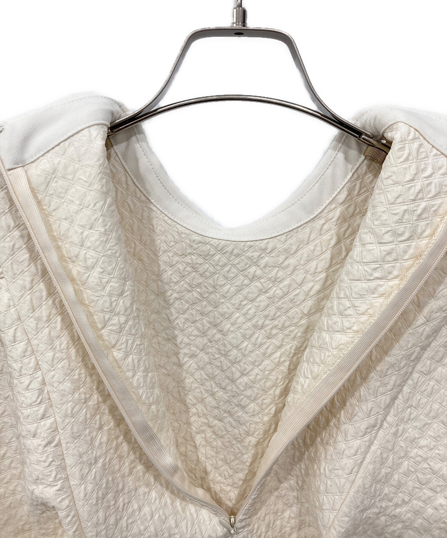 中古・古着通販】machatt (マチャット) ボリュームスリーブ