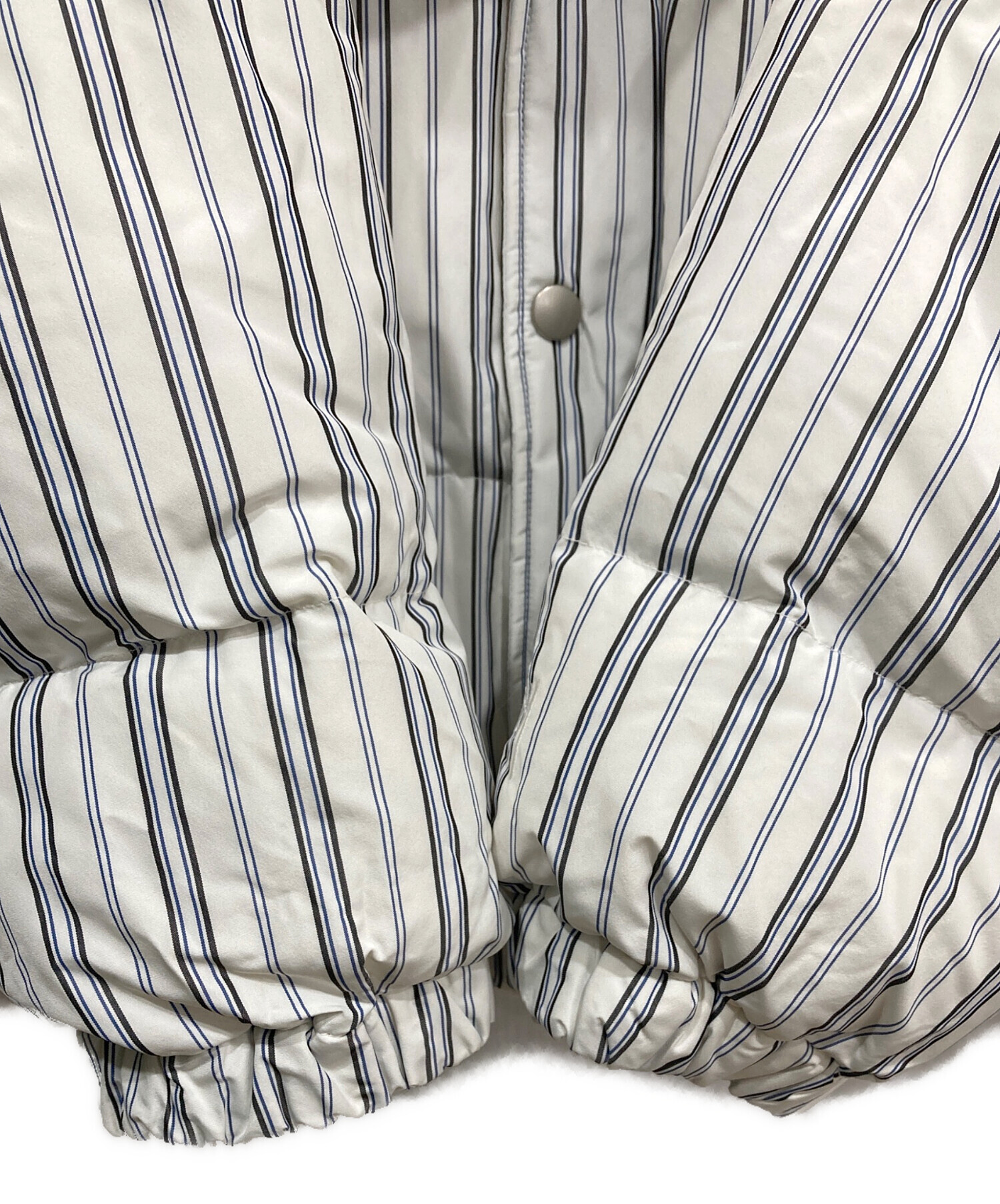 中古・古着通販】stussy (ステューシー) ストライプダウンパファー