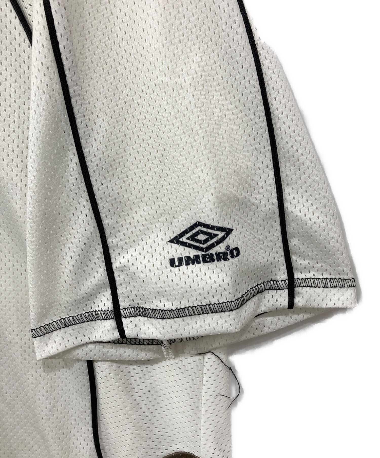 中古・古着通販】UMBRO (アンブロ) codegraphy (コードグラフィー