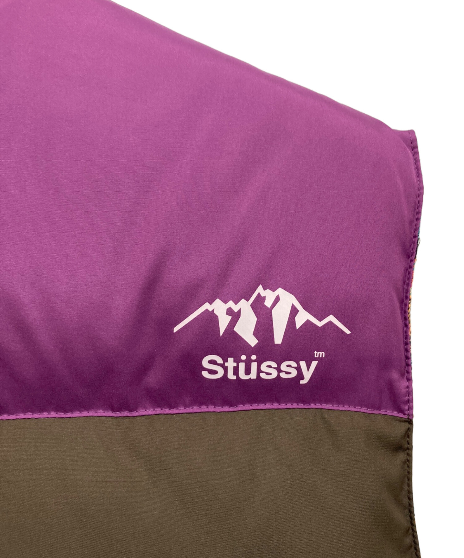 GUCCI（ダウンベスト）のフリマアイテム一覧 STUSSY ダウンベスト