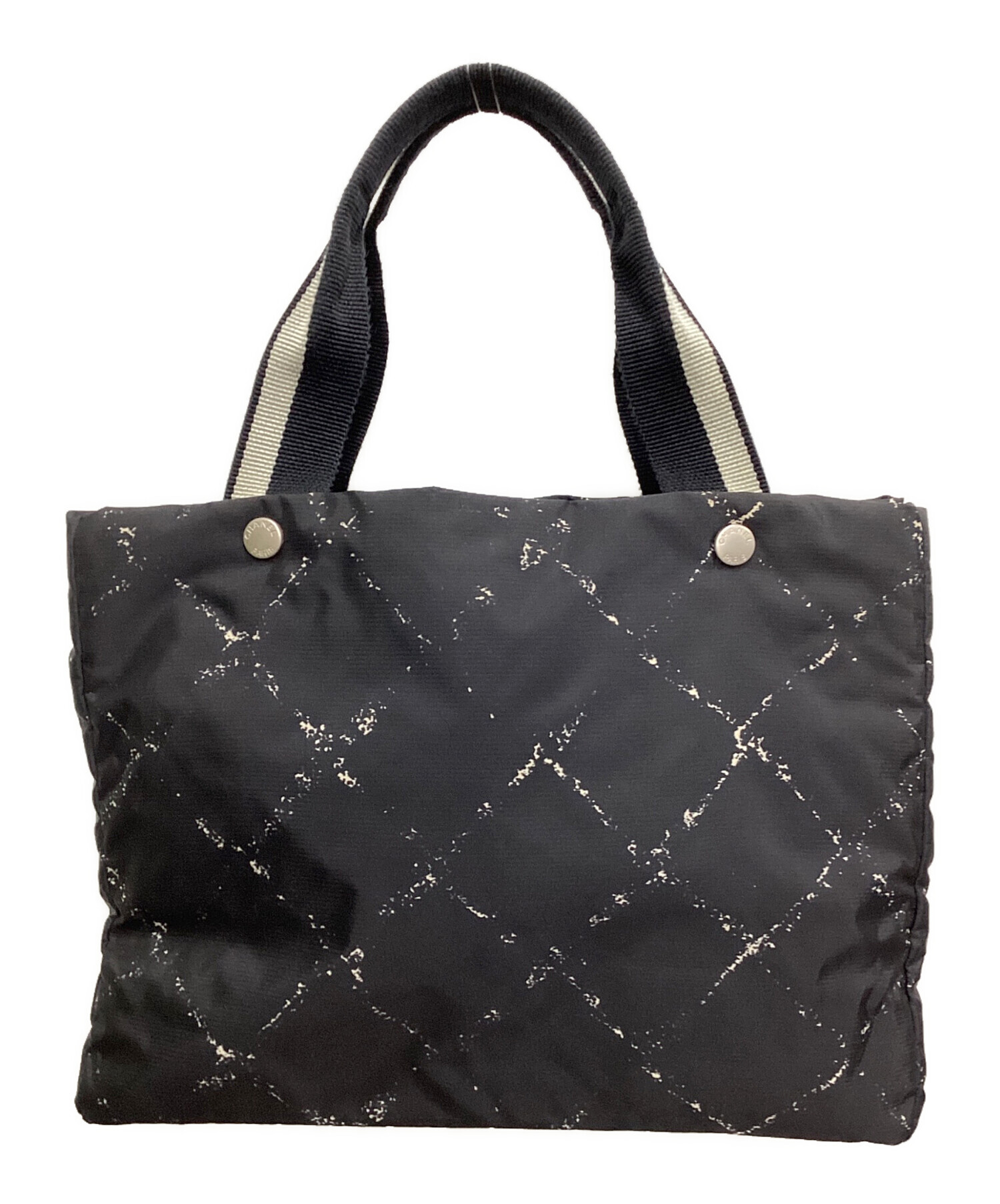 シャネル　黒 ナイロン トートバッグ 中古・古着通販】CHANEL (シャネル) ナイロントートバッグ ブラック