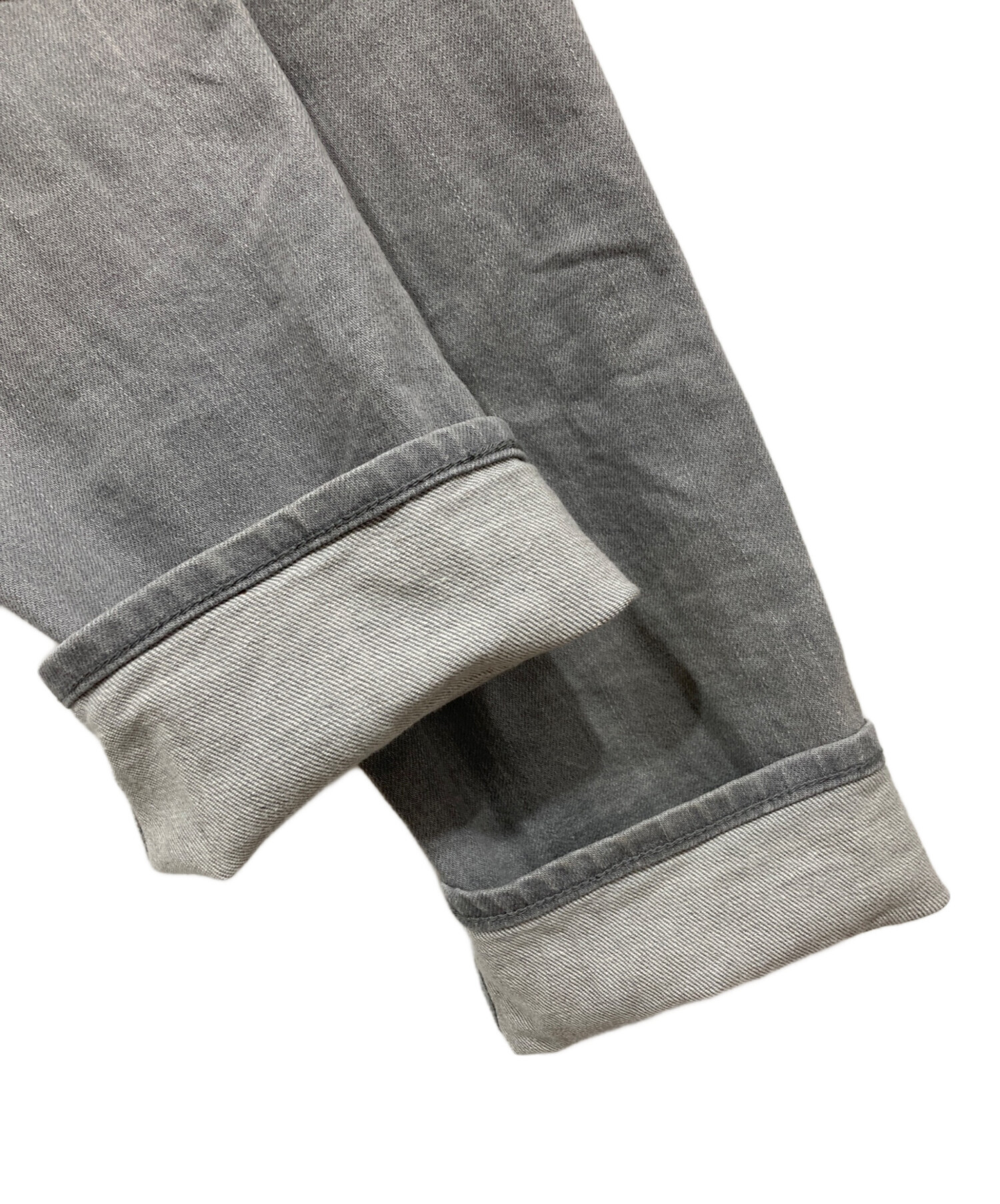 中古・古着通販】DESCENDANT (ディセンダント) デニムパンツ グレー