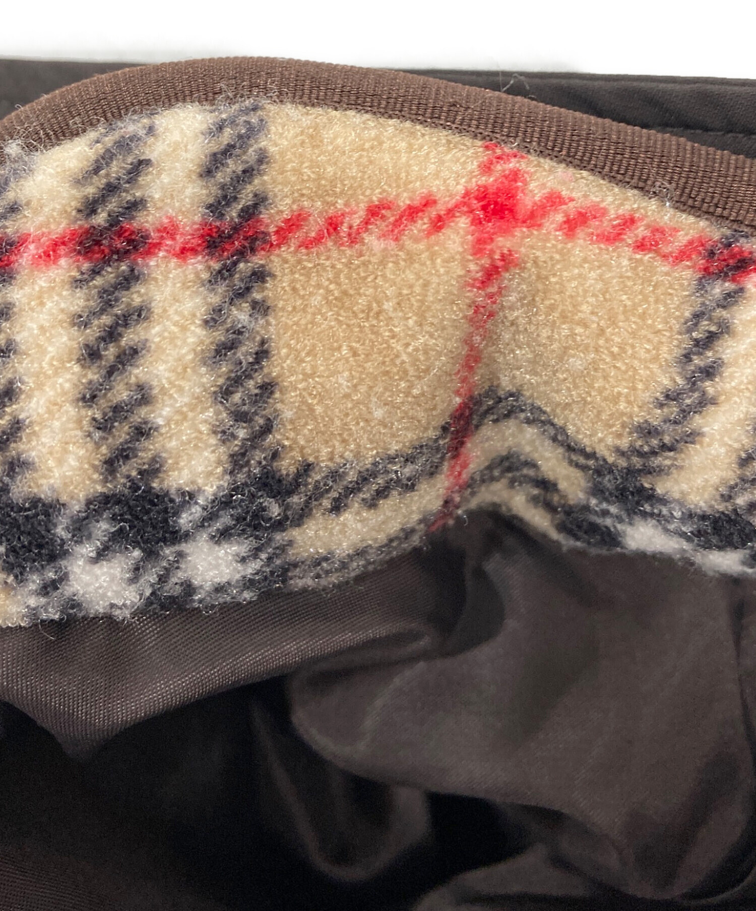 バーバリーゴルフナイロンプルオーバー リバーシブル＆2WAY ビッグロゴ