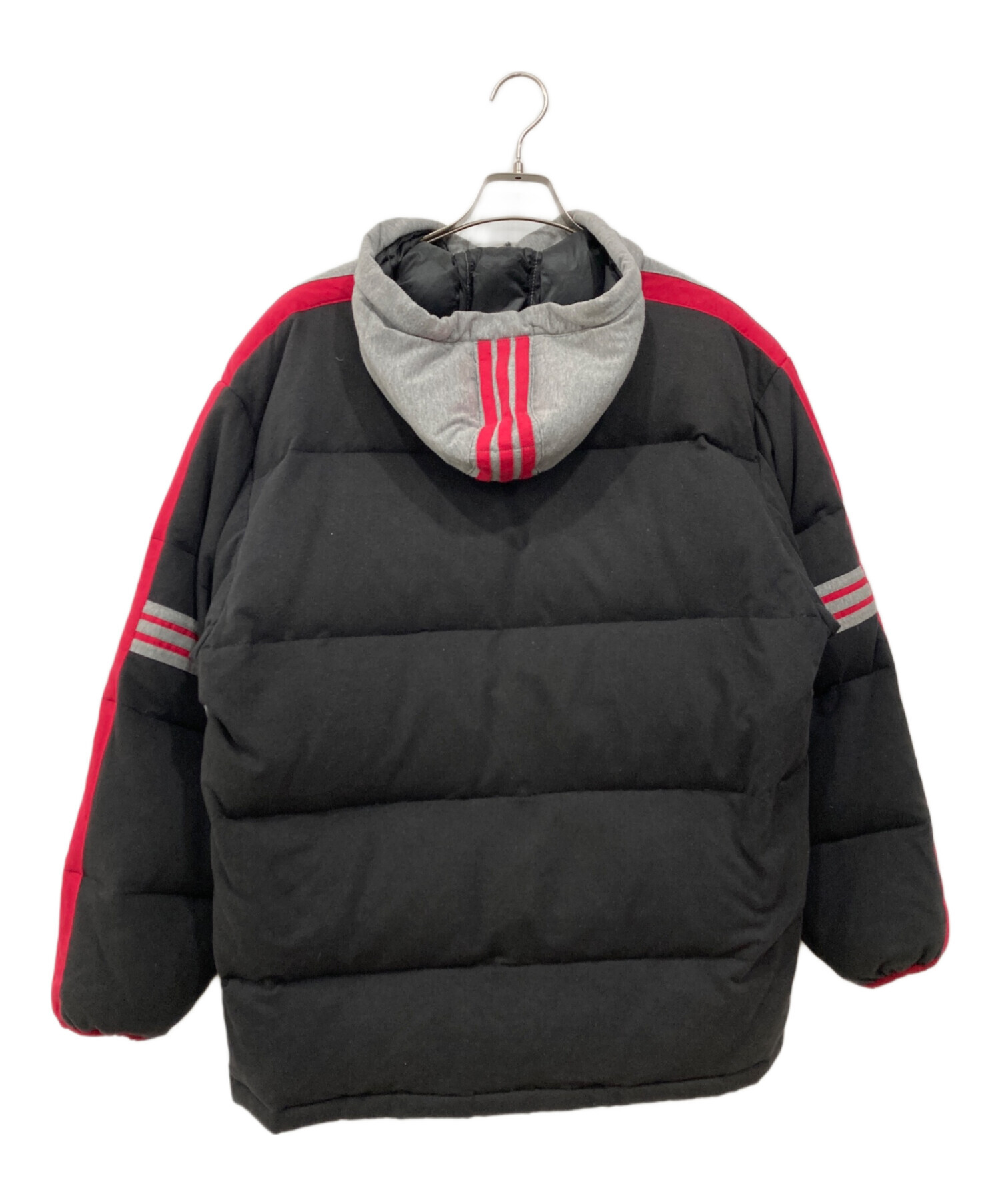 中古・古着通販】adidas (アディダス) ダウンジャケット グレー×レッド 