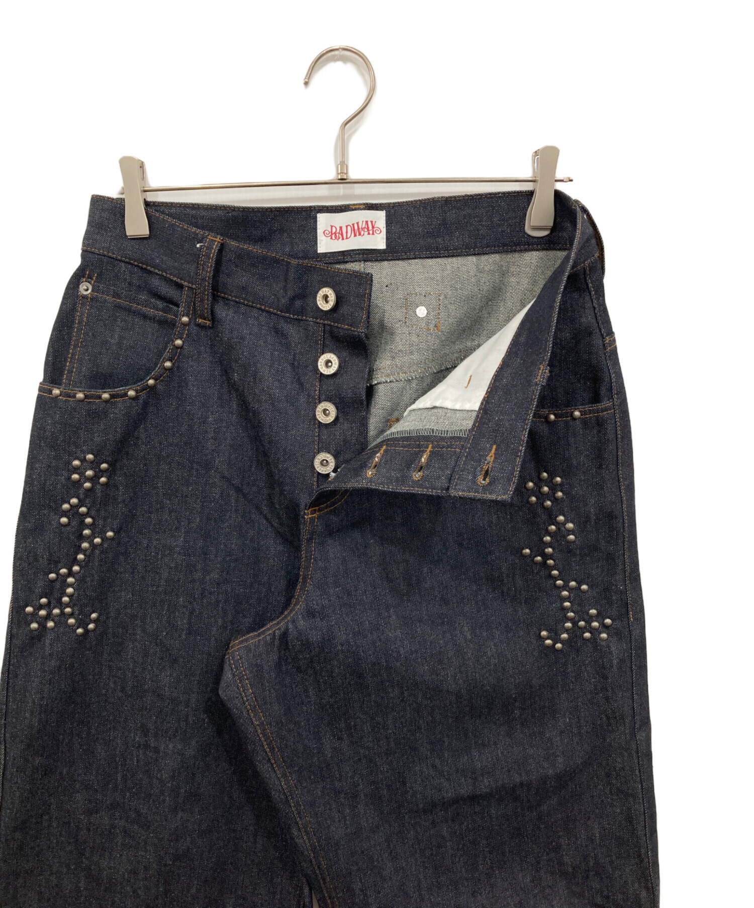 中古・古着通販】BADWAY (バッドウェイ) クラシックスタッズデニム