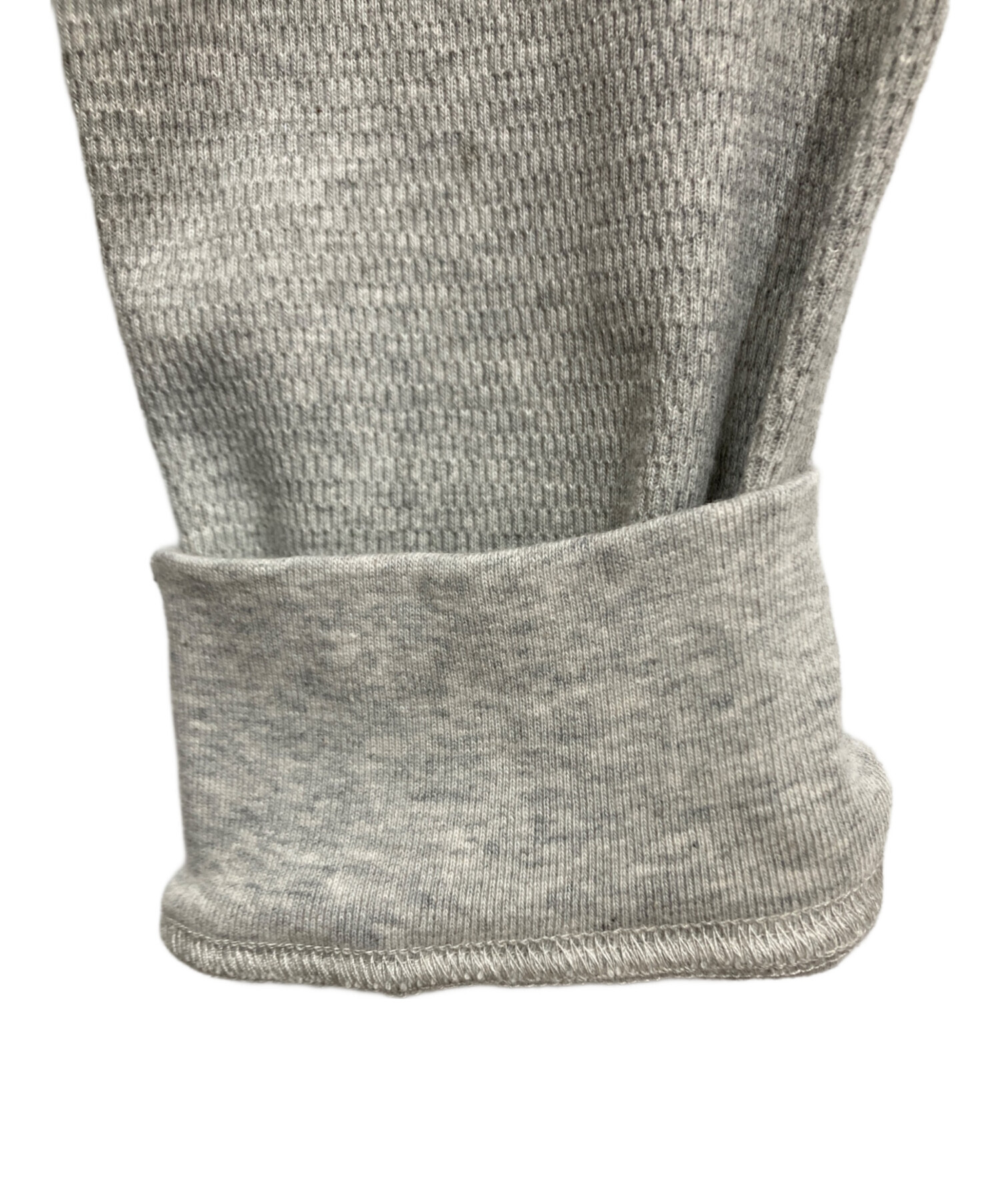 ろ*ー様 BADWAY Flower studs henry thermal Flower studs henry thermal – YZ