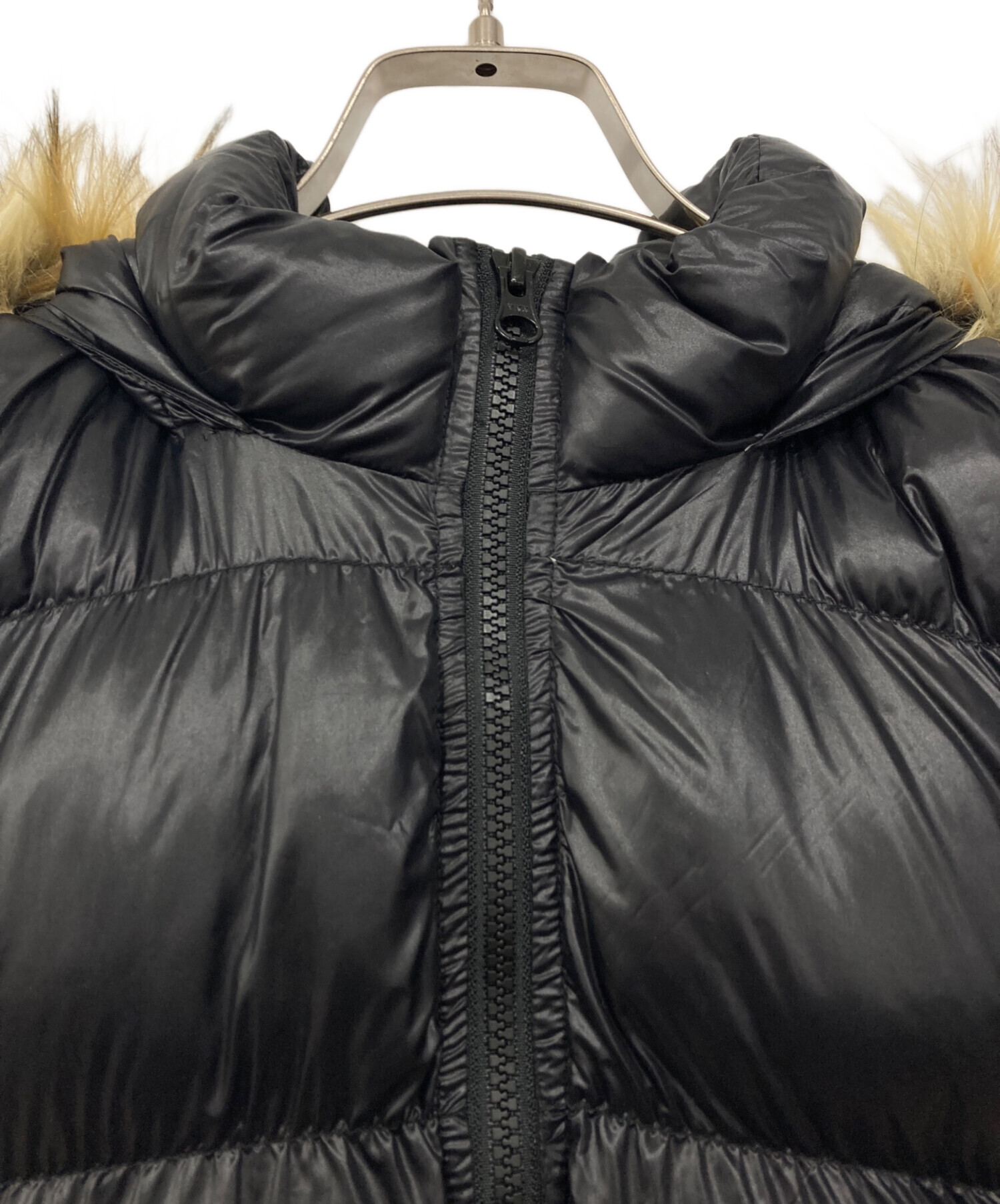 中古・古着通販】2002 (ニセンニ) キングファーダウンベスト ブラック