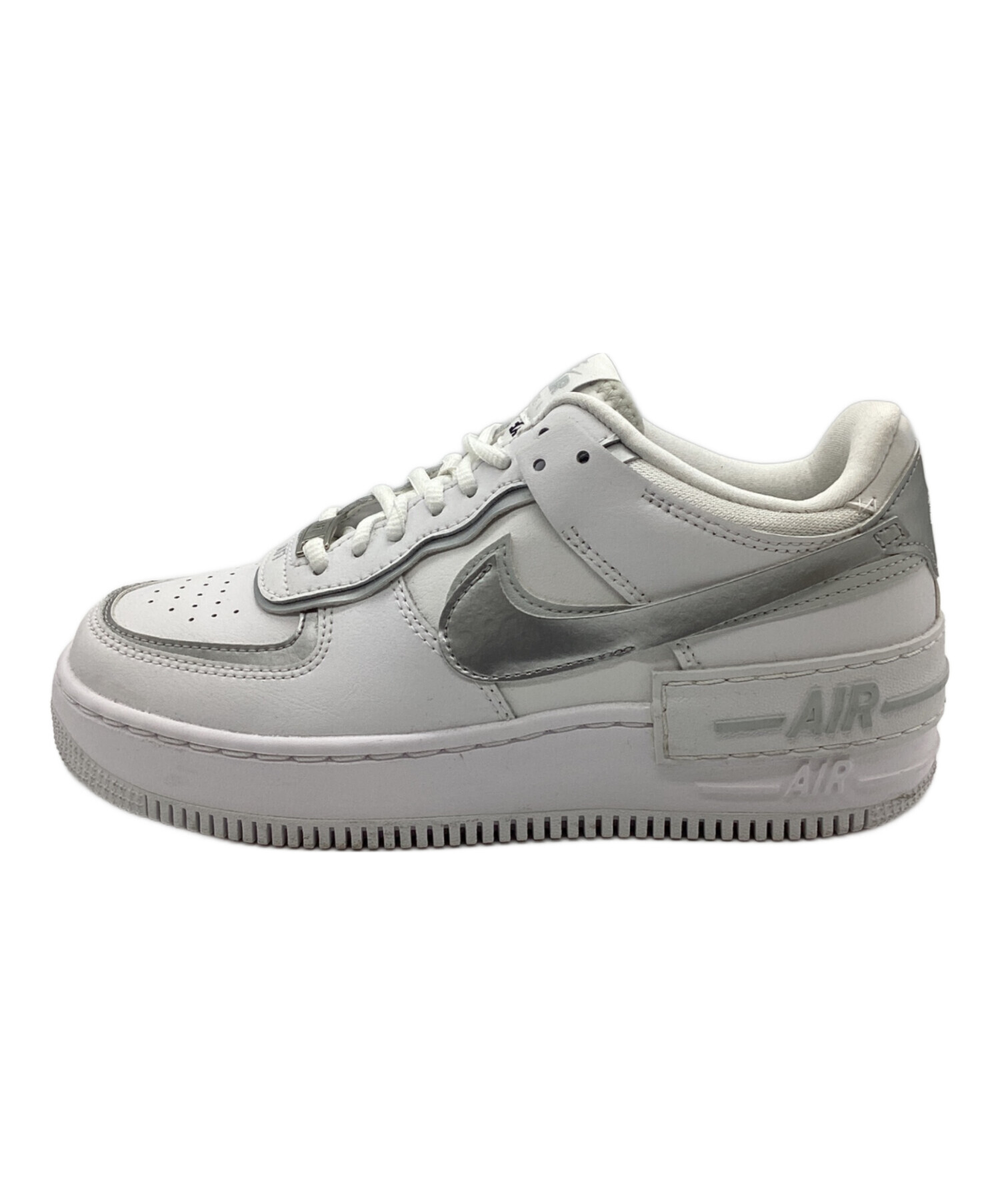中古・古着通販】NIKE (ナイキ) スニーカー ホワイト サイズ:24.5cm 