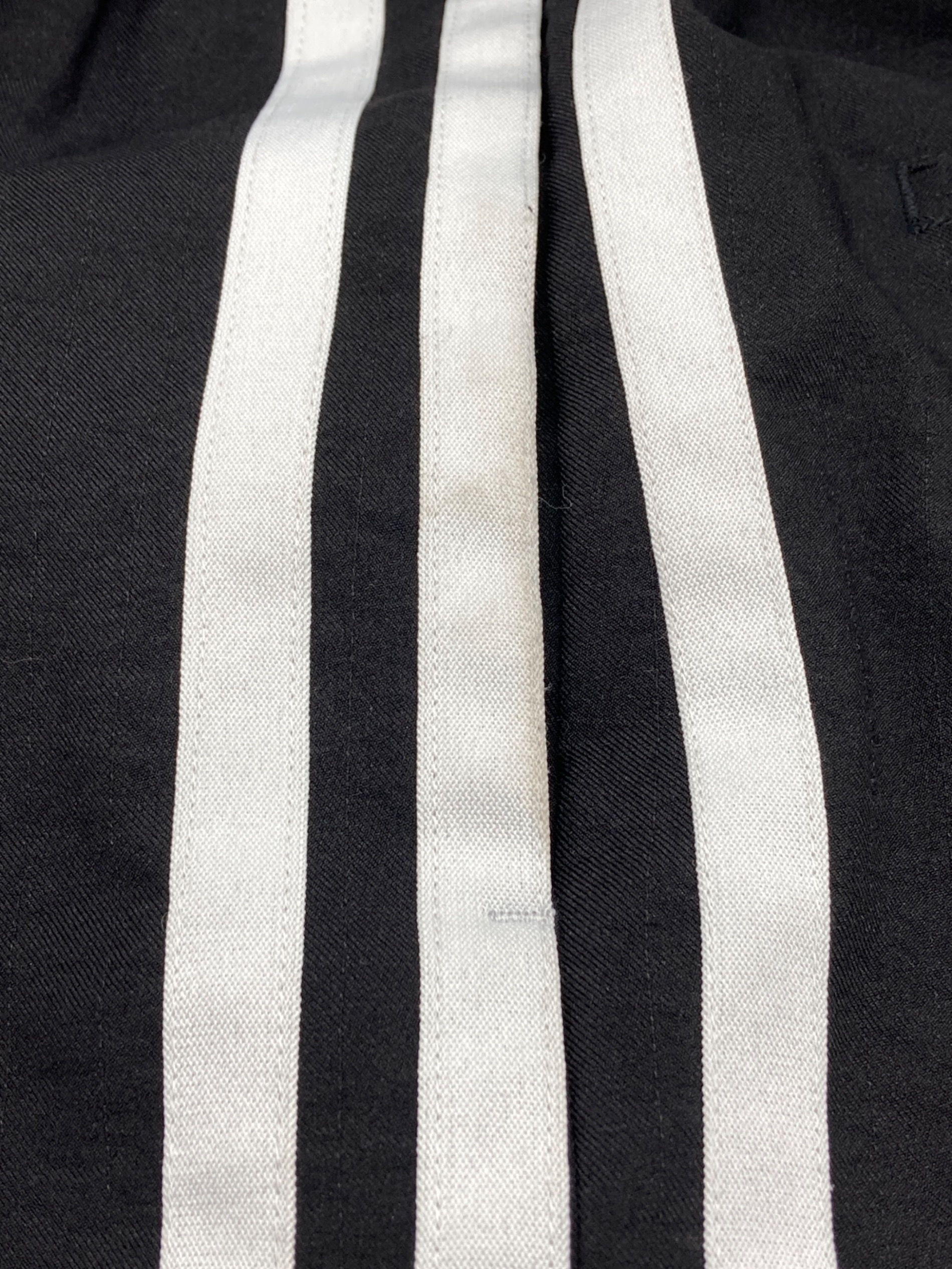 中古・古着通販】Y-3 (ワイスリー) トラックワイドショーツ ブラック