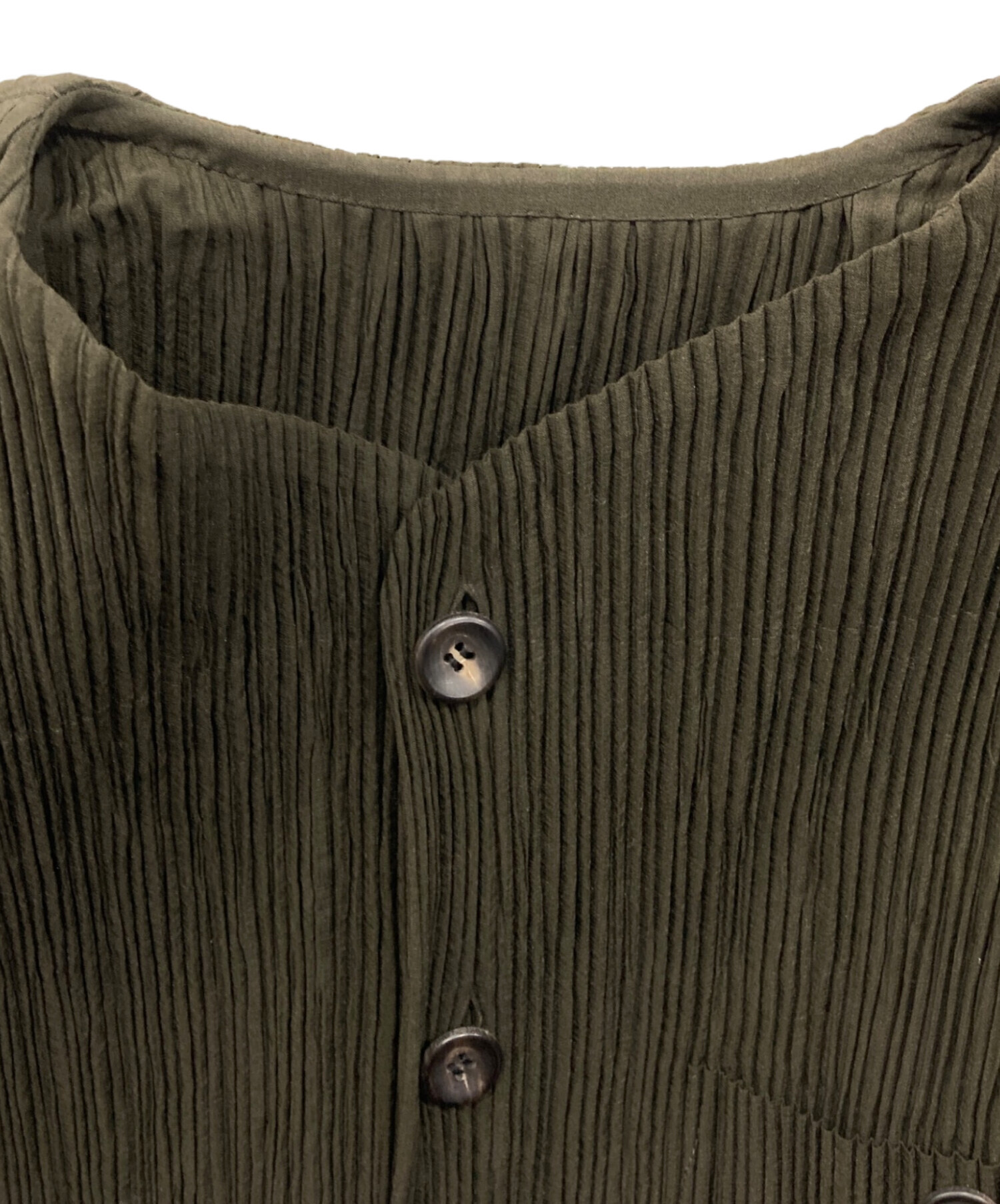 中古・古着通販】ISSEY MIYAKE (イッセイミヤケ) ノーカラープリーツ 