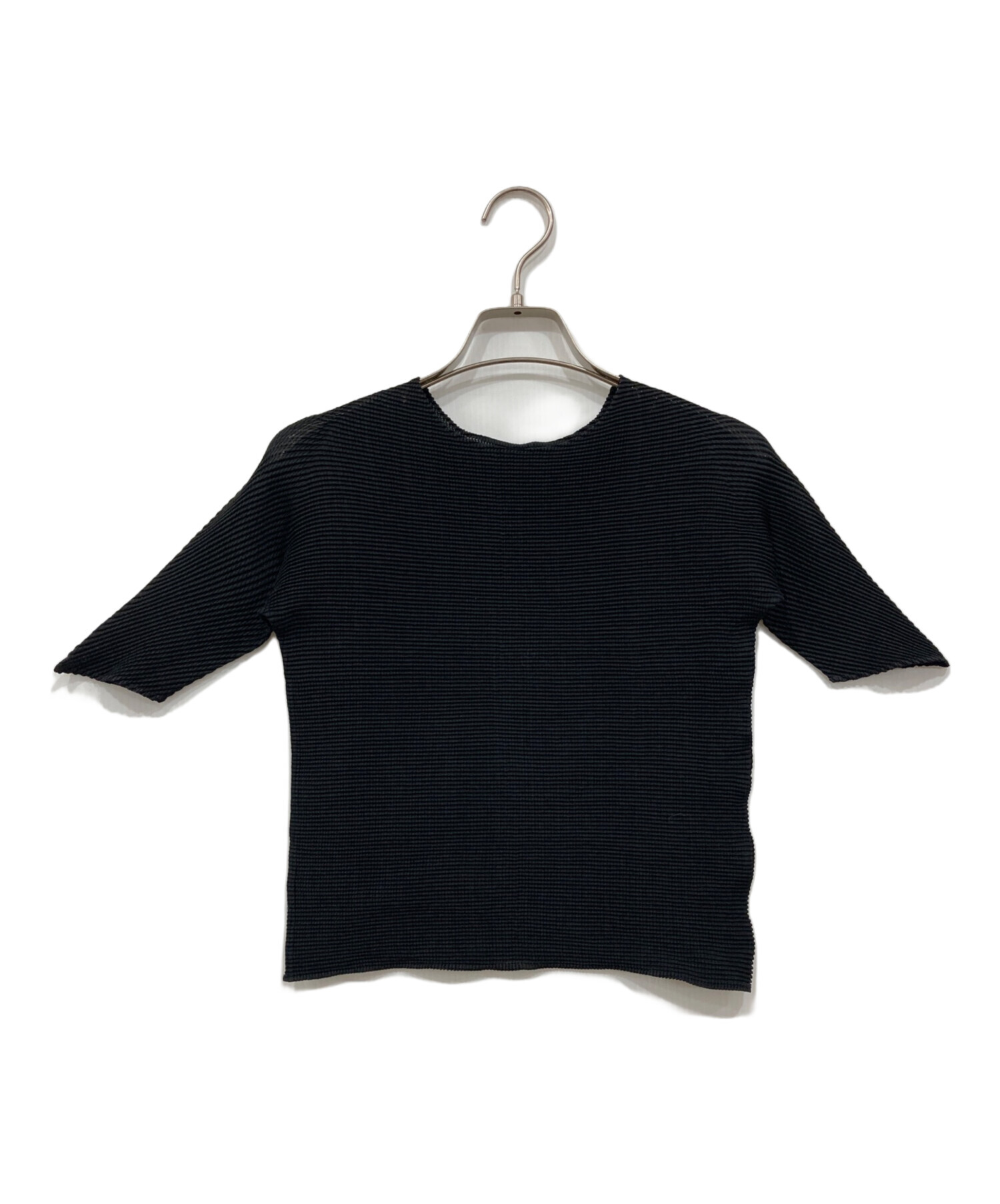 PLEATS PLEASE ISSEY MIYAKE（Tシャツ⁄カットソー(半袖⁄袖なし)）の