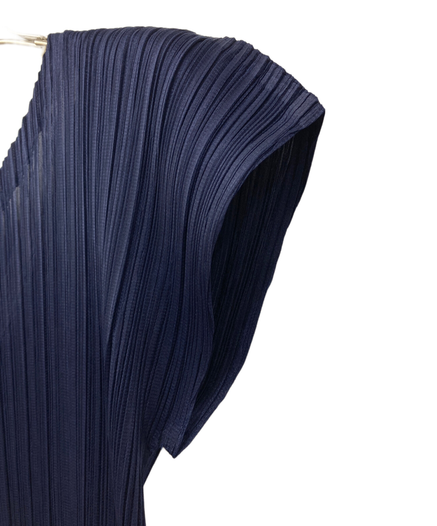 プリーツプリーズPLEATS PLEASEノースリーブ　トップス　紺 中古・古着通販】PLEATS PLEASE (プリーツプリーズ) ノースリーブ