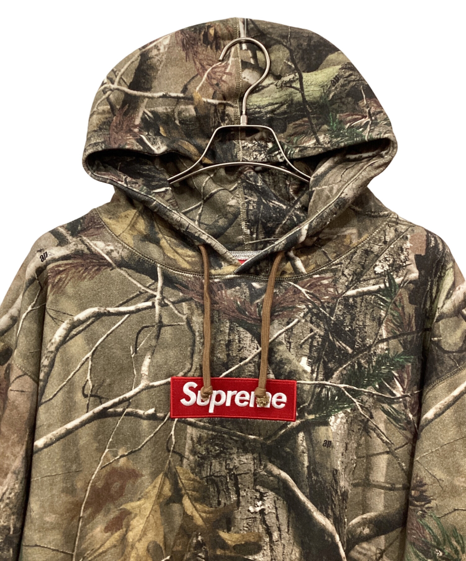 中古・古着通販】SUPREME (シュプリーム) リアルツリーAPカモ ボックス