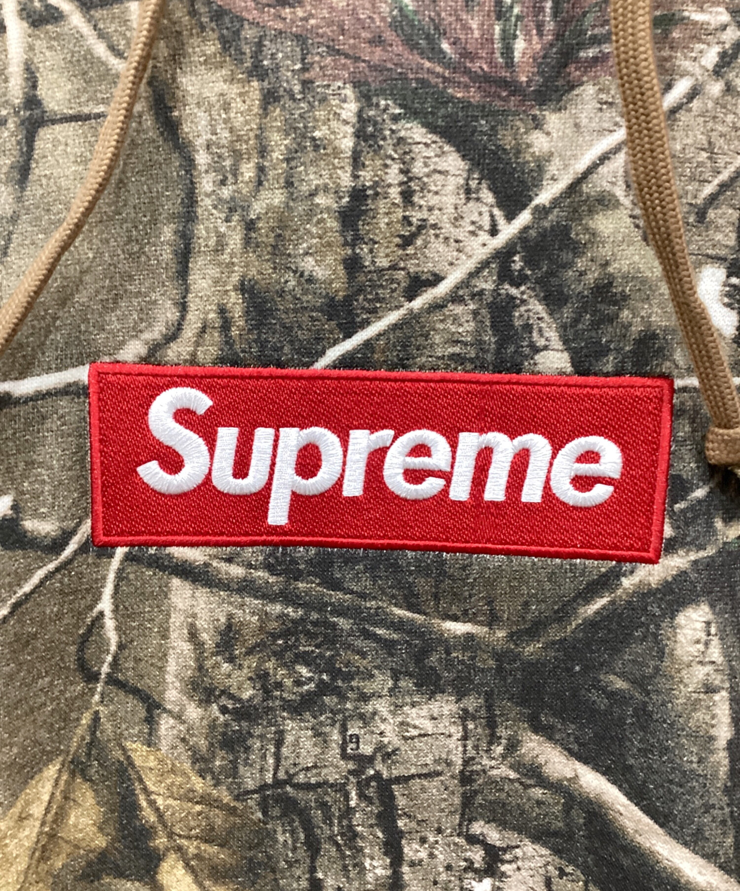 中古・古着通販】SUPREME (シュプリーム) リアルツリーAPカモ ボックス