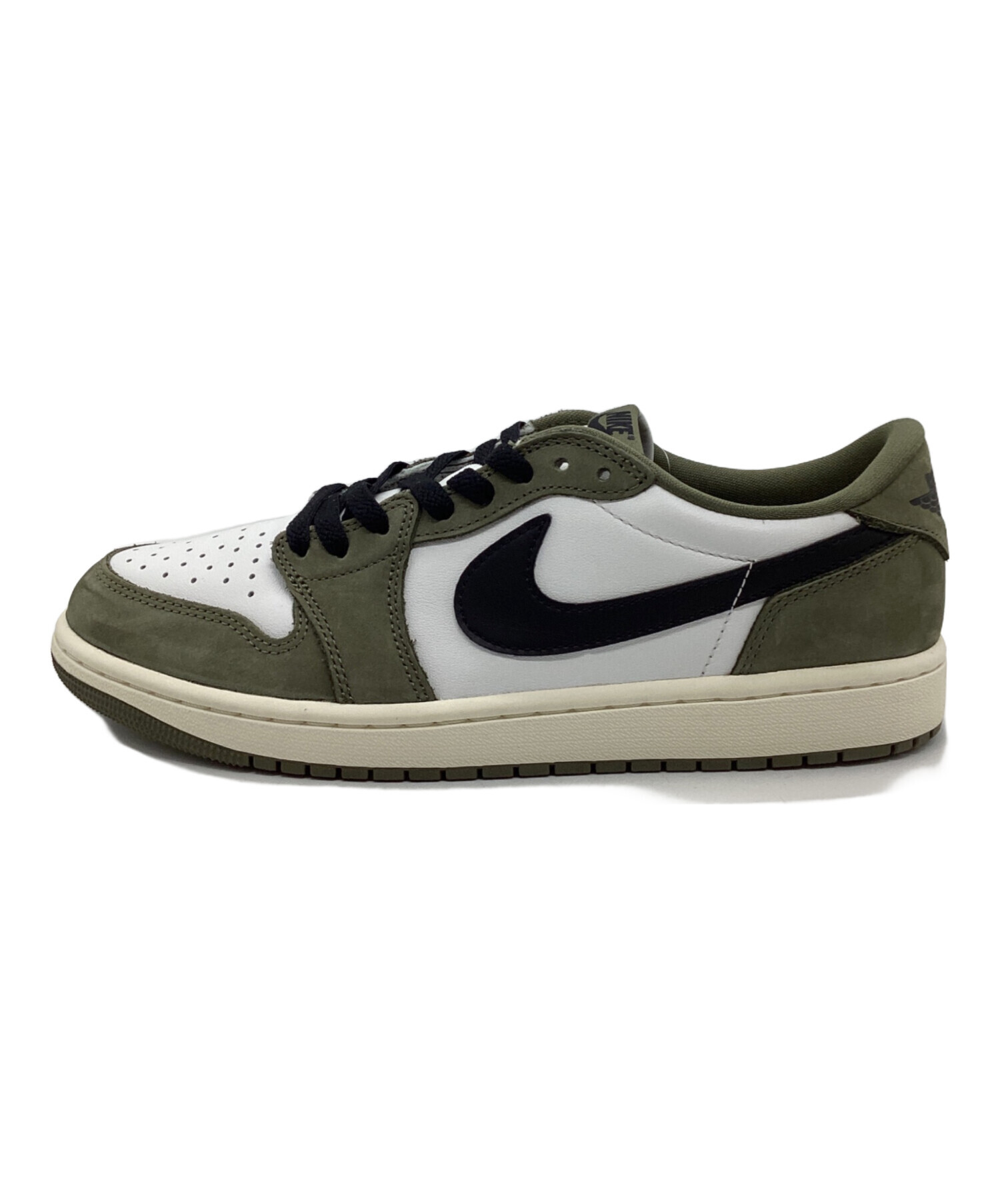 中古・古着通販】NIKE (ナイキ) スニーカー カーキ×ホワイト サイズ 