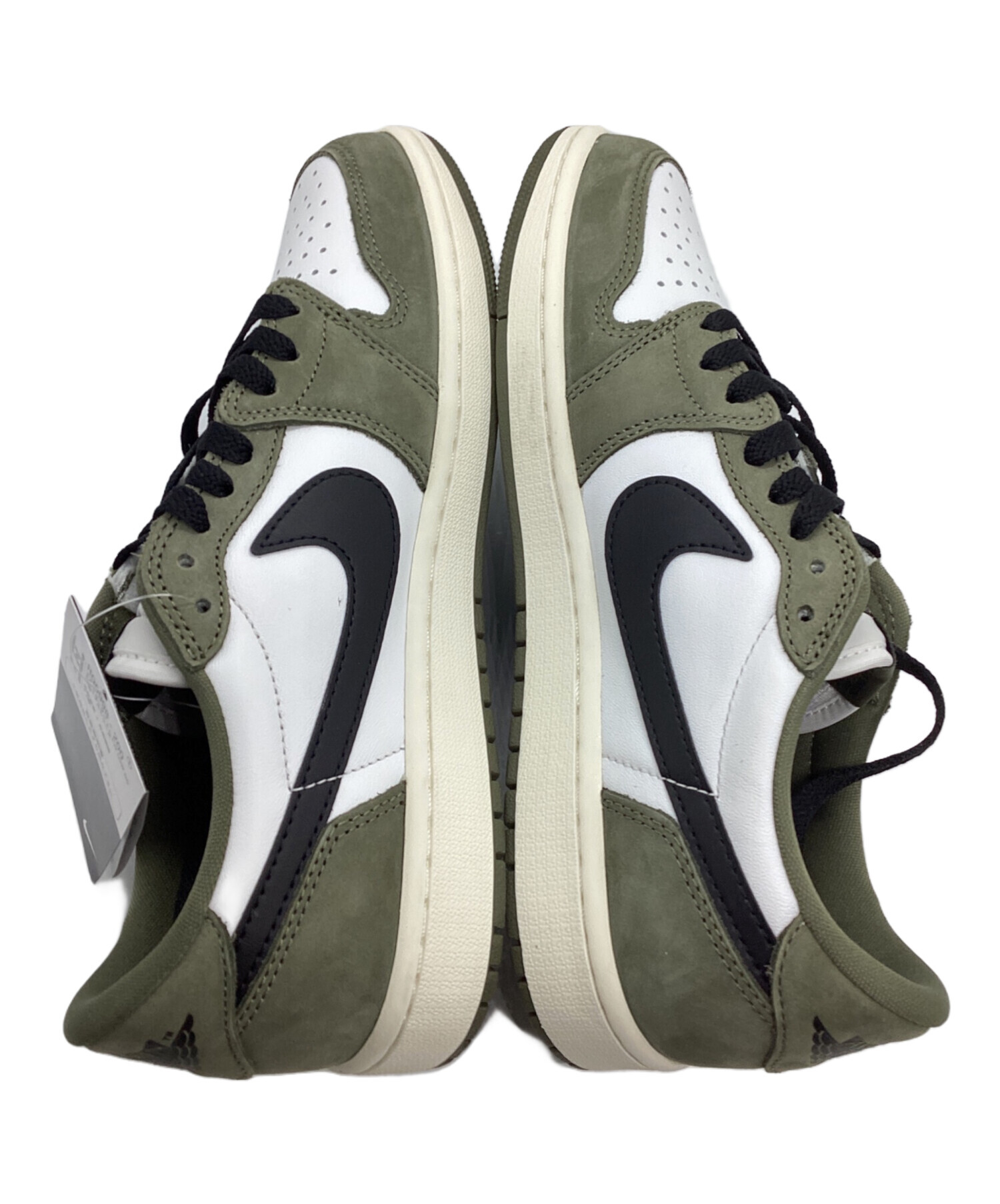 中古・古着通販】NIKE (ナイキ) スニーカー カーキ×ホワイト サイズ 