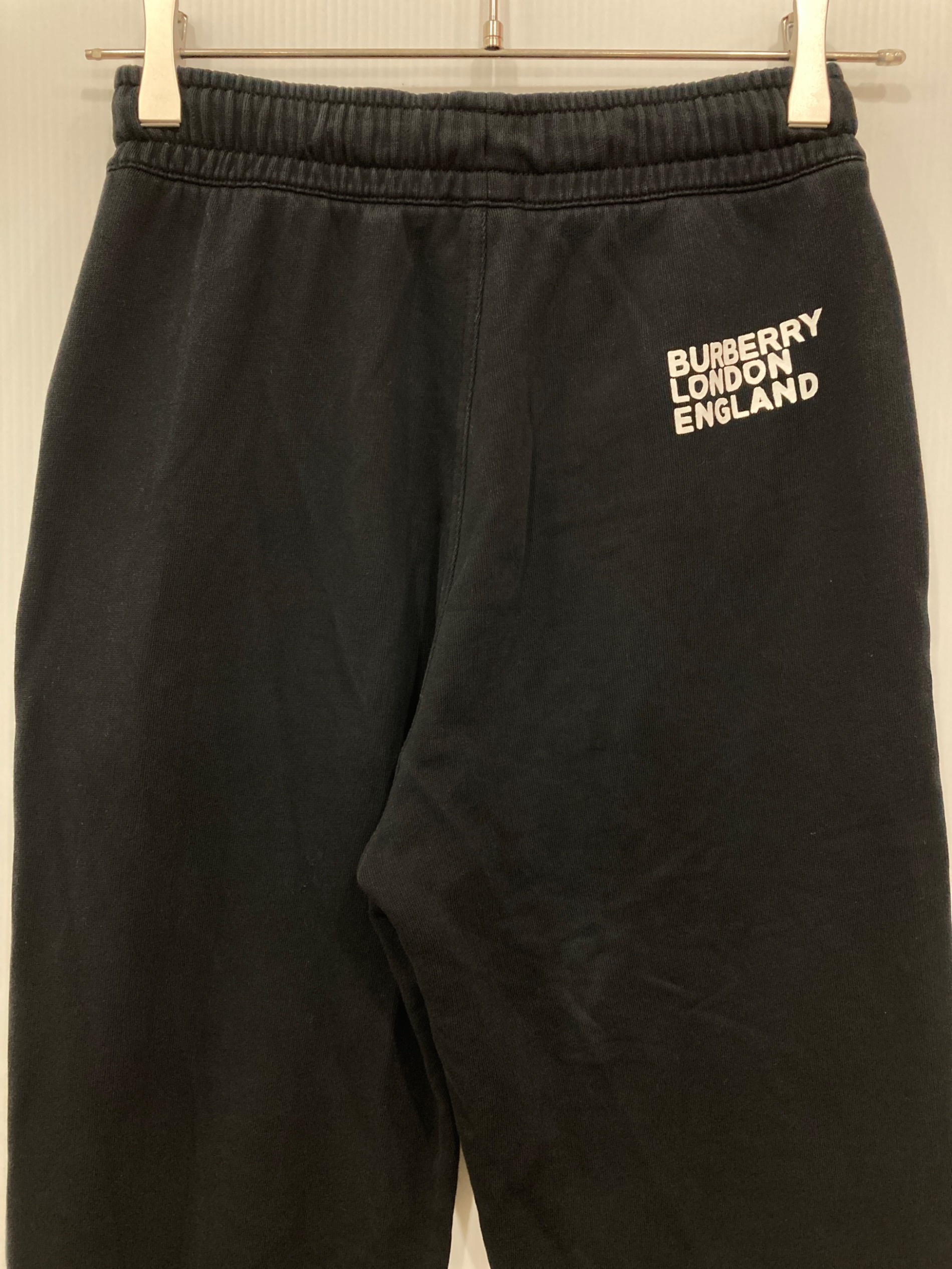 中古・古着通販】BURBERRY (バーバリー) LOVE ロゴ スウェットパンツ