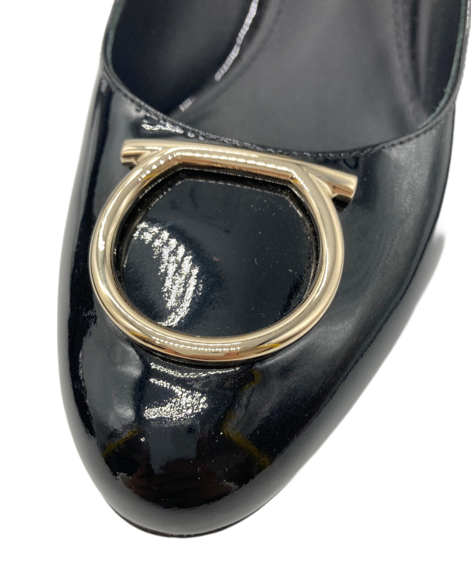 美品 Salvatore Ferragamo サルヴァトーレフェラガモ ガンチーニ ウール ニットカットソー サイズXS ブラック レディース 古着 中古 USED 中古・古着通販】Salvatore Ferragamo (サルヴァトーレ フェラガモ
