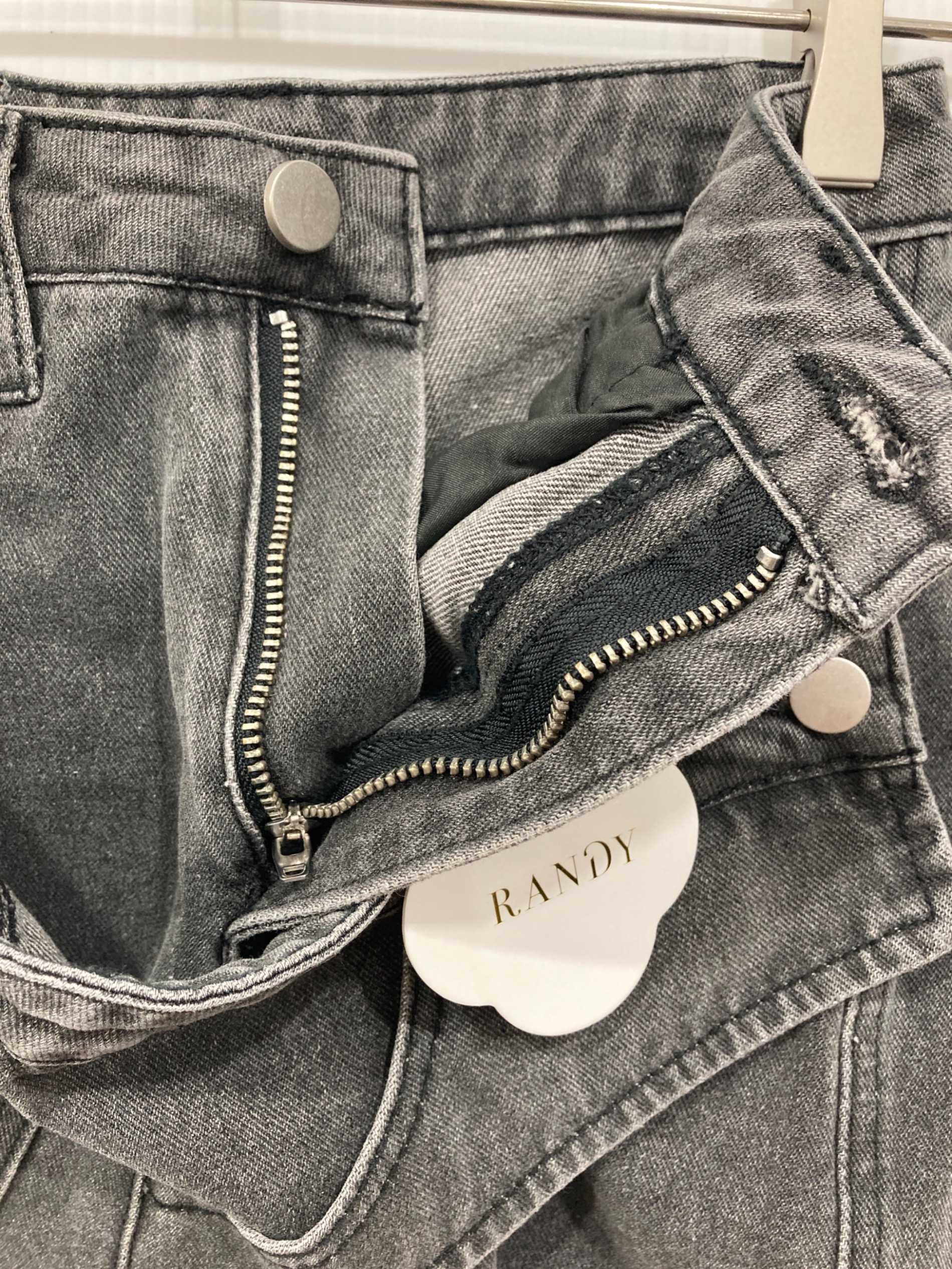 中古・古着通販】RANDY (ランディー) アシンメトリーカットアウト