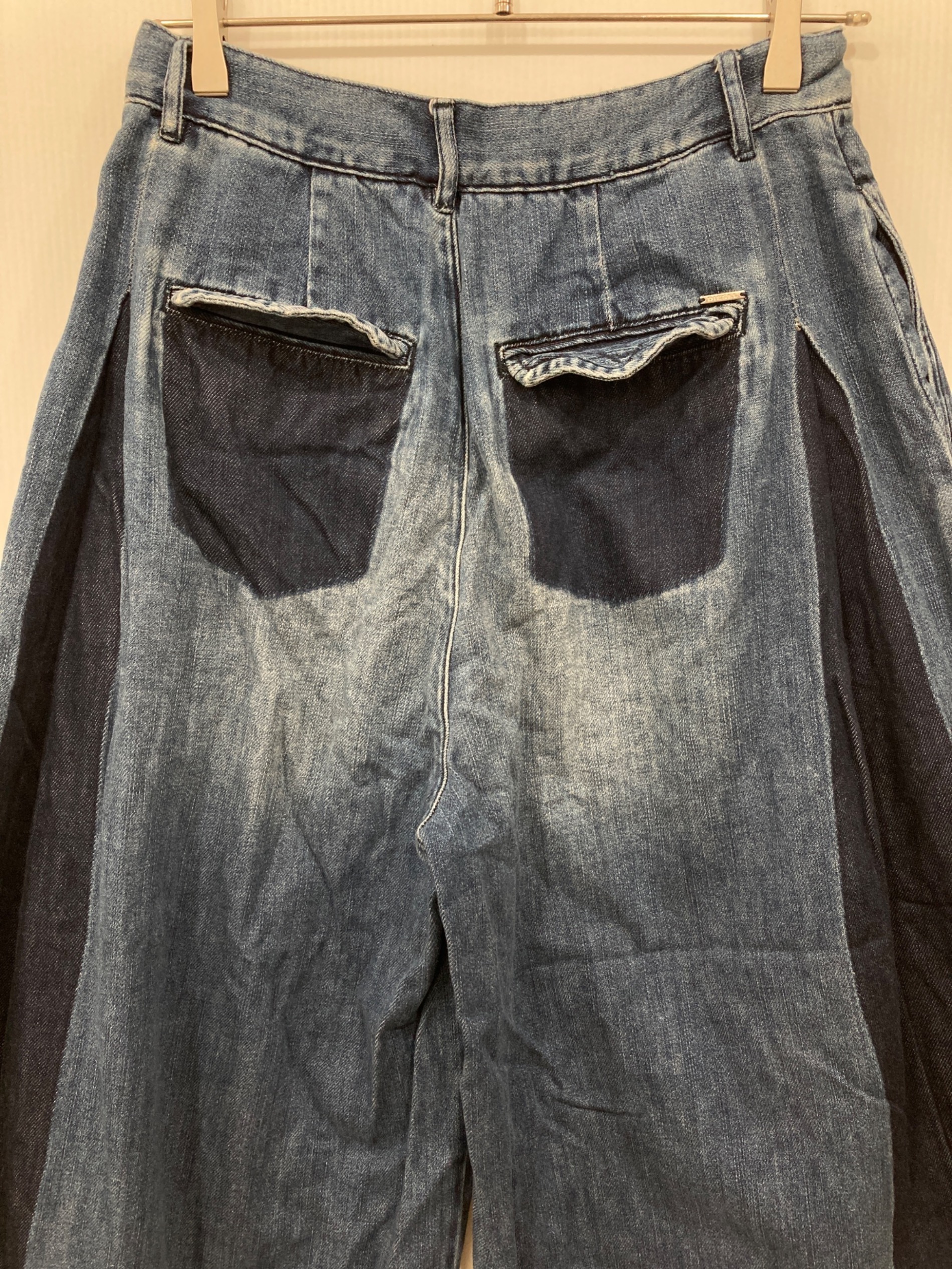 中古・古着通販】DIESEL (ディーゼル) ワイドデニムパンツ インディゴ 