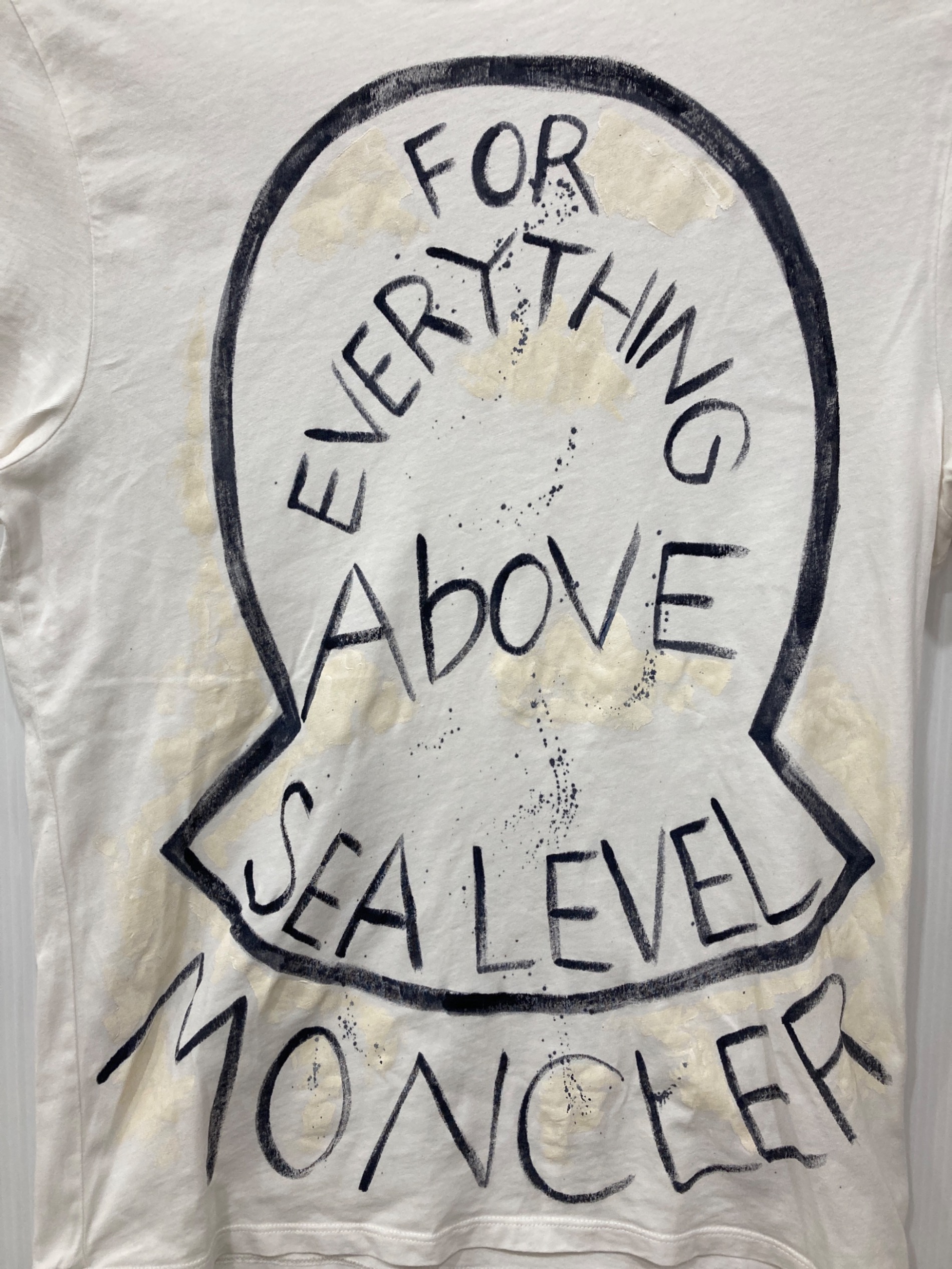 MONCLER T-SHIRT Mサイズほぼ新品未使用確実正規品あんしん鑑定付 中古・古着通販】MONCLER (モンクレール) ペイントTシャツ ホワイト