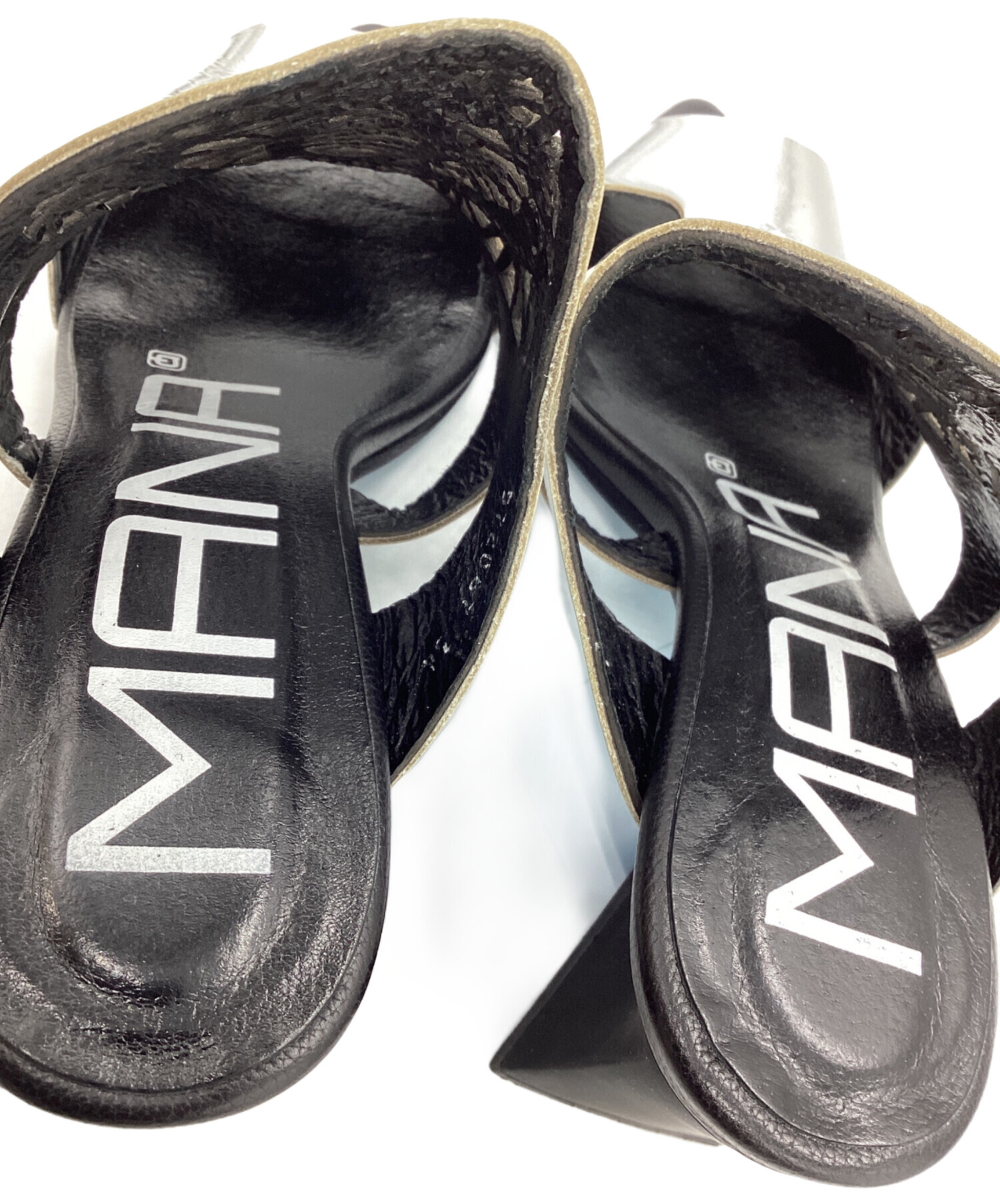 中古・古着通販】MANA (マナ) レーザーカットサンダル シルバー サイズ