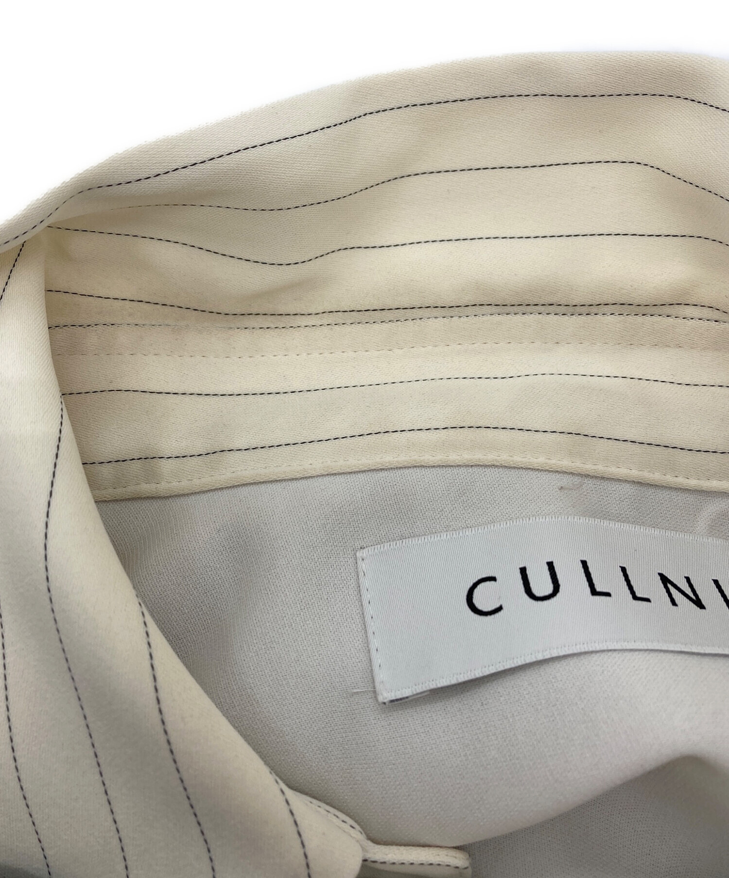 中古・古着通販】CULLNI (クルニ) アシンメトリカル ストライプシャツ