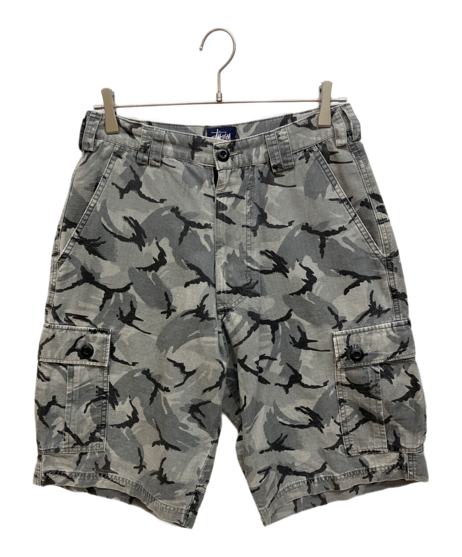 STUSSY ステューシー　迷彩ハーフパンツ　カモ柄 中古・古着通販】stussy (ステューシー) カモ柄ハーフパンツ グレー